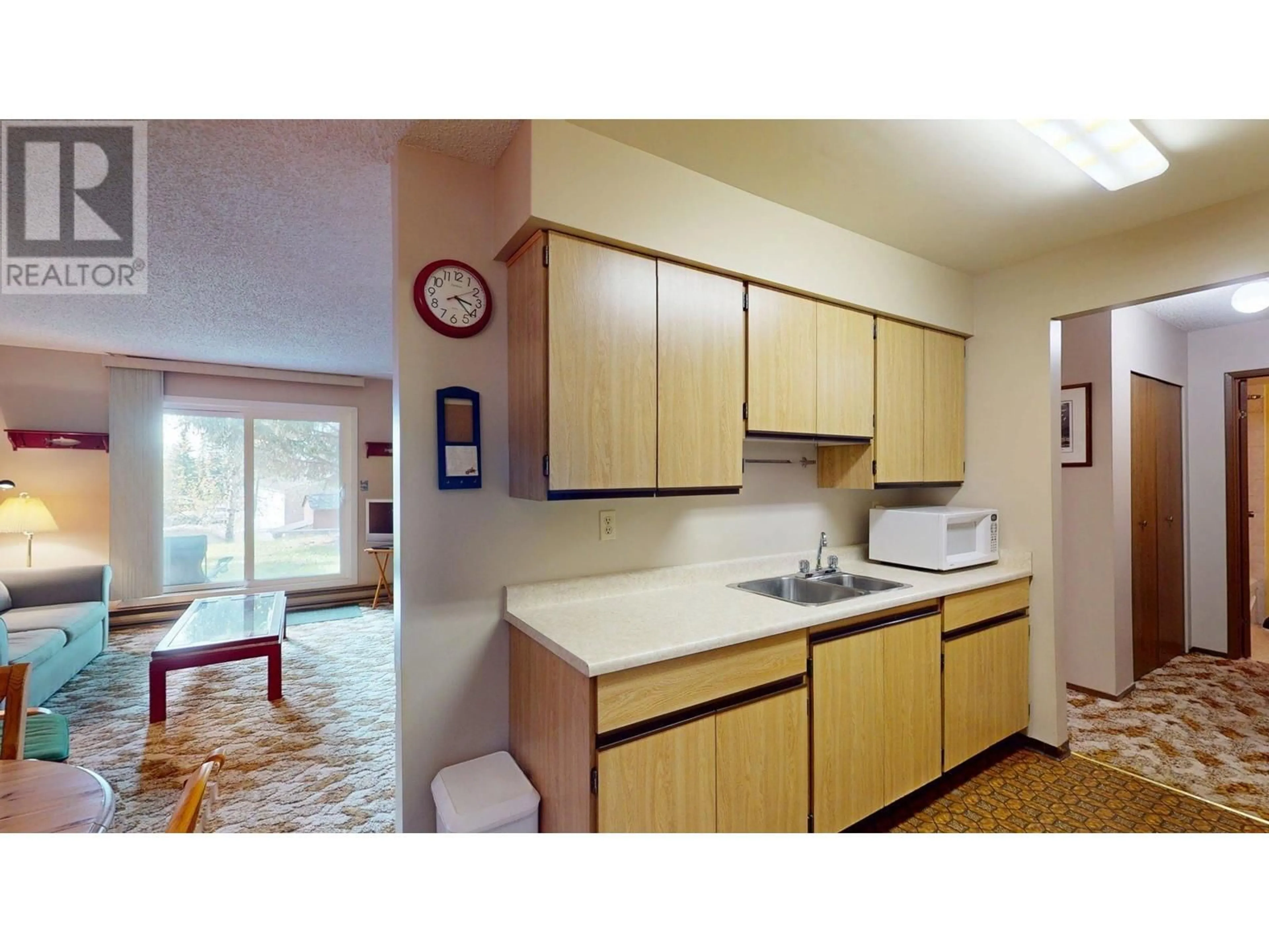 Standard kitchen, unknown for 109 - 775 BALMER CRESCENT, Elkford British Columbia V0B1H0