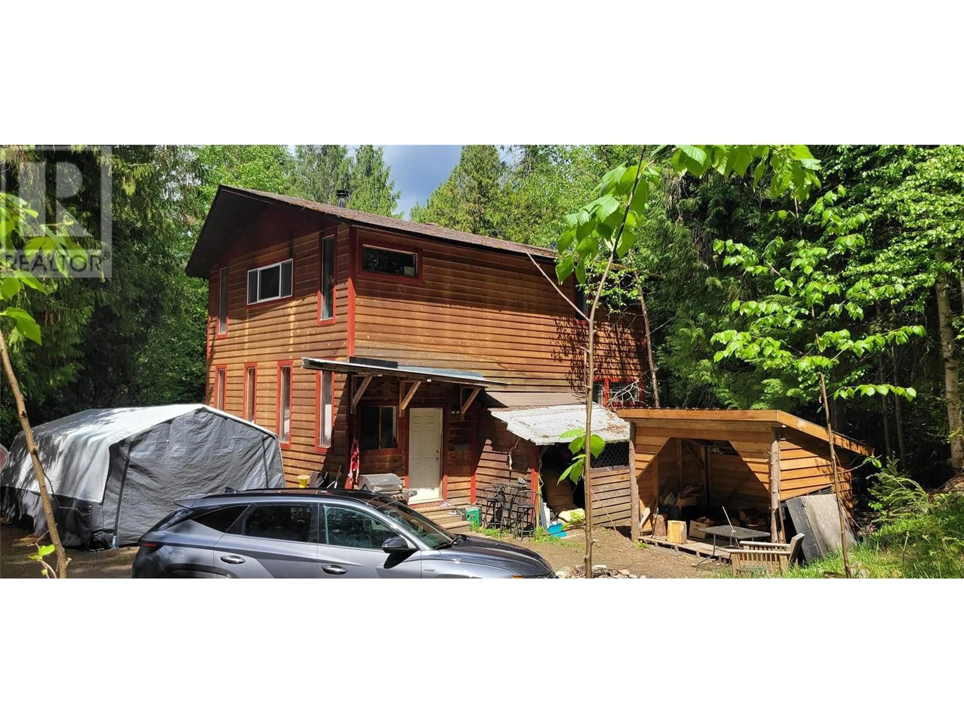 A pic from outside/outdoor area/front of a property/back of a property/a pic from drone, unknown for 4820 6 HIGHWAY, Winlaw British Columbia V0G2J0