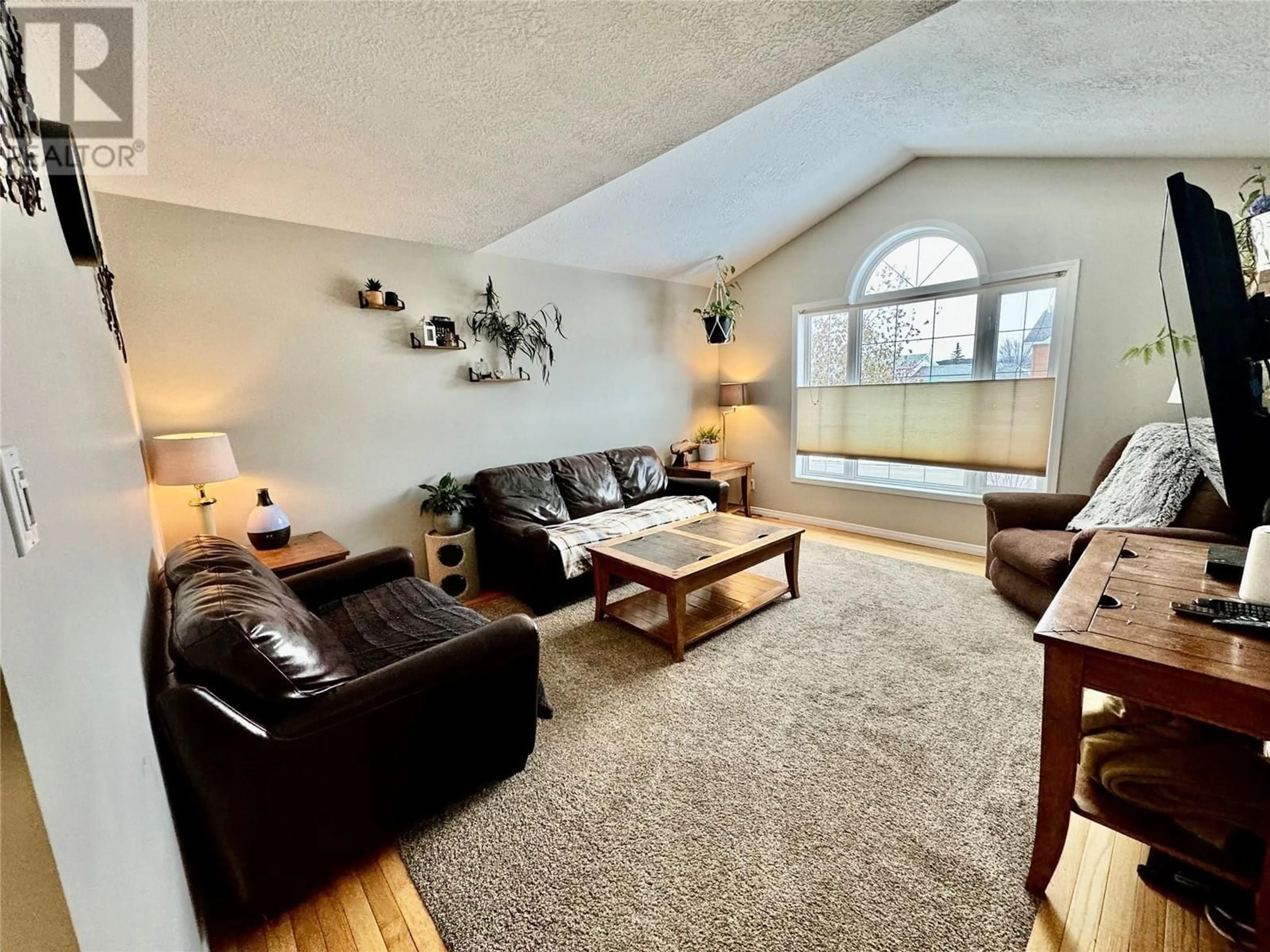 Living room with furniture, unknown for 2013 87A AVENUE, Dawson Creek British Columbia V1G4W5