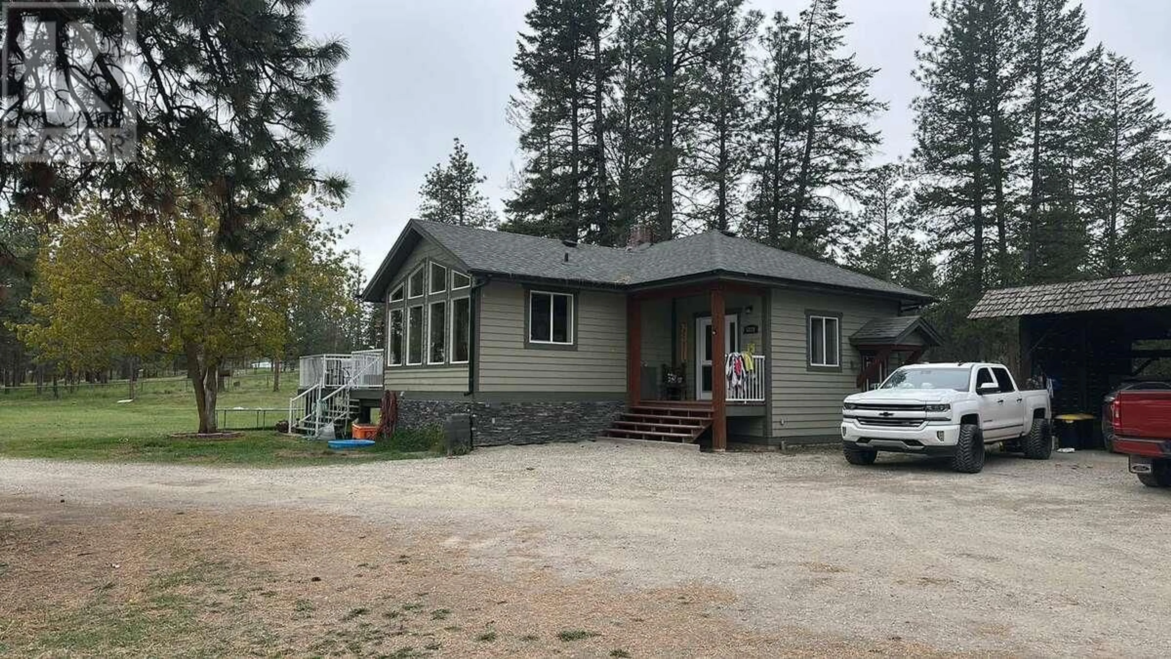 Home with vinyl exterior material, unknown for 5121 MISSION ROAD, Cranbrook British Columbia V1C7B7