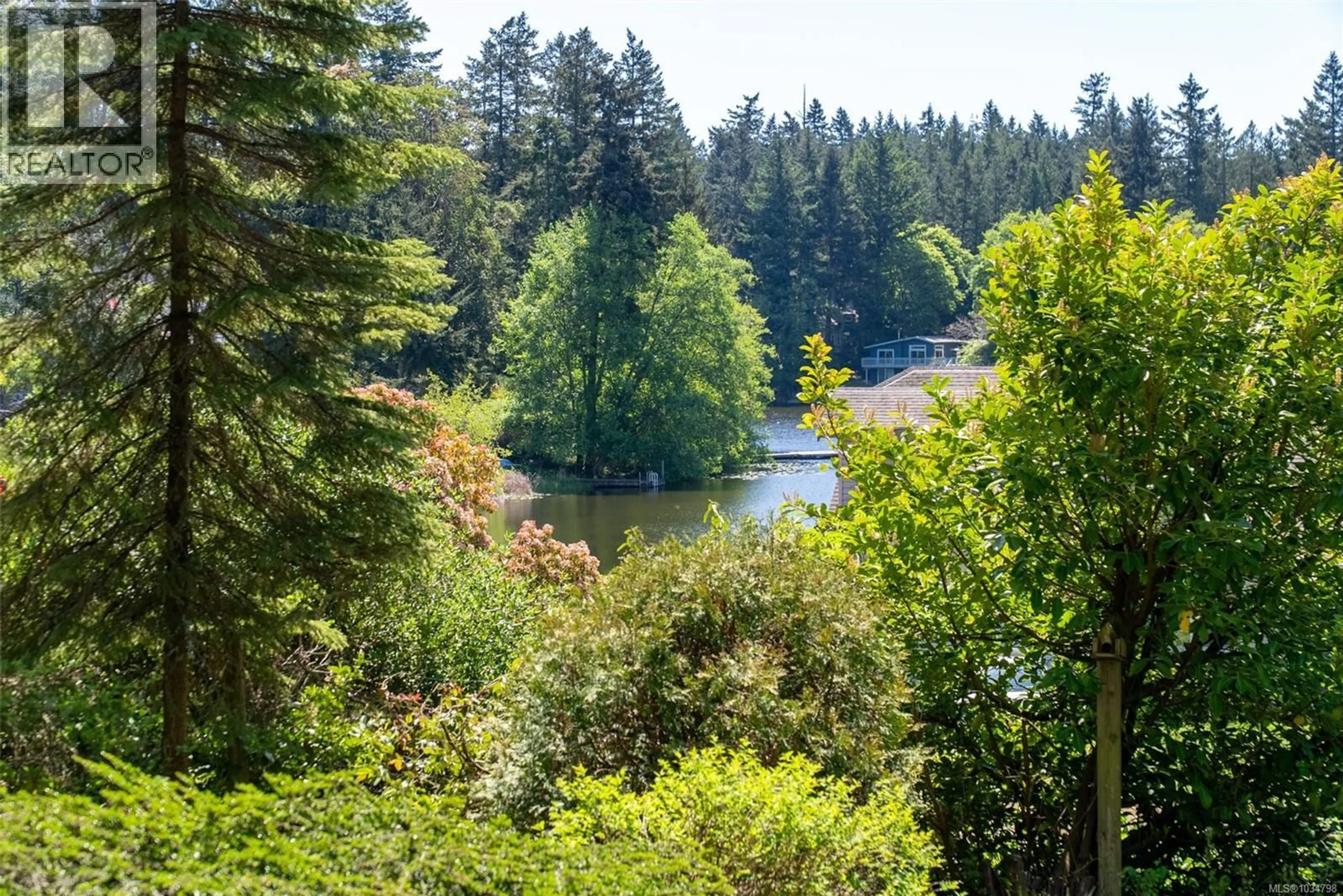 A pic from outside/outdoor area/front of a property/back of a property/a pic from drone, water/lake/river/ocean view for 37267 SCHOONER WAY, Pender Island British Columbia V0N2M0