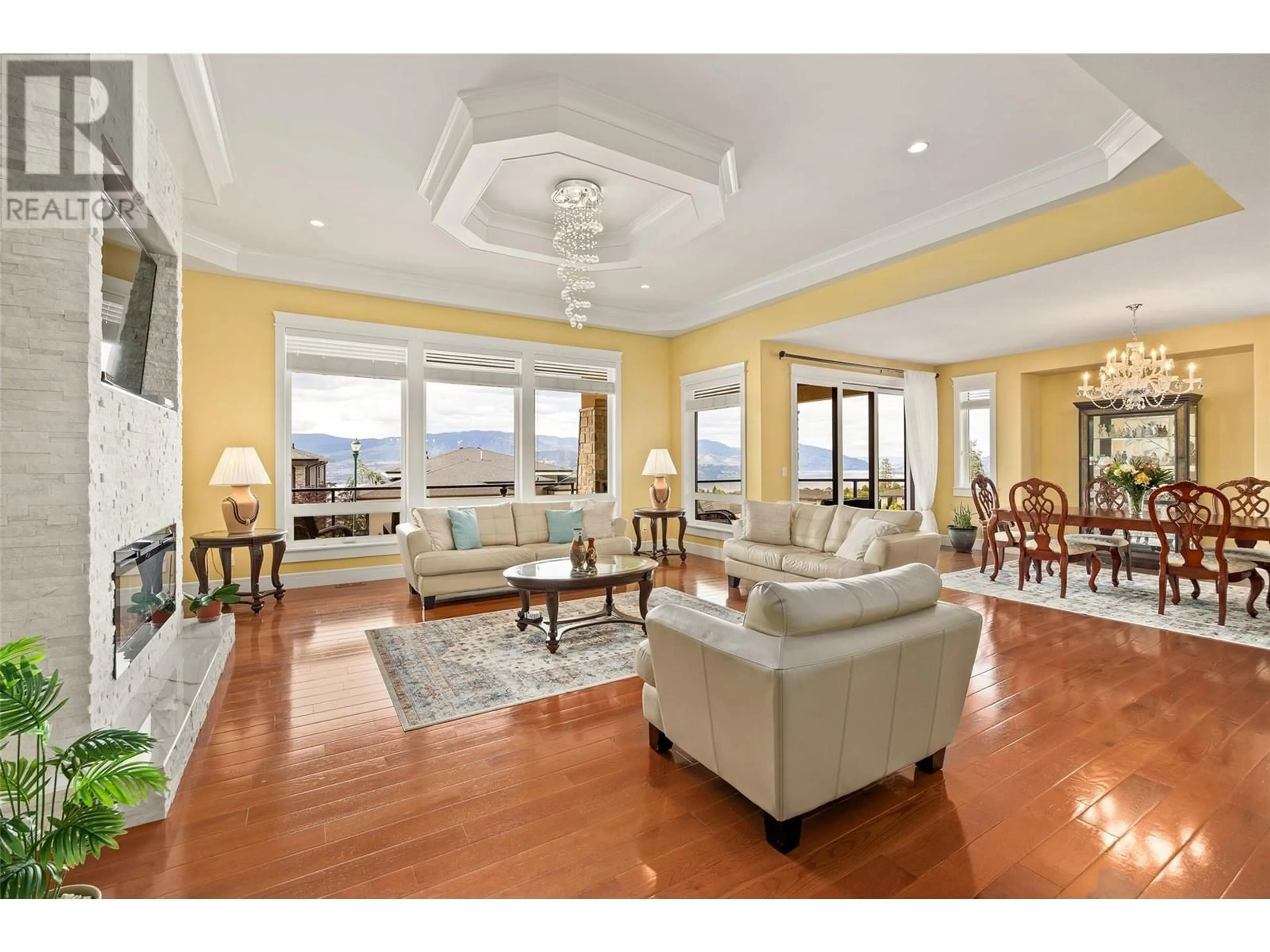 Living room with furniture, unknown for 5661 JASPER WAY, Kelowna British Columbia V1W5l7
