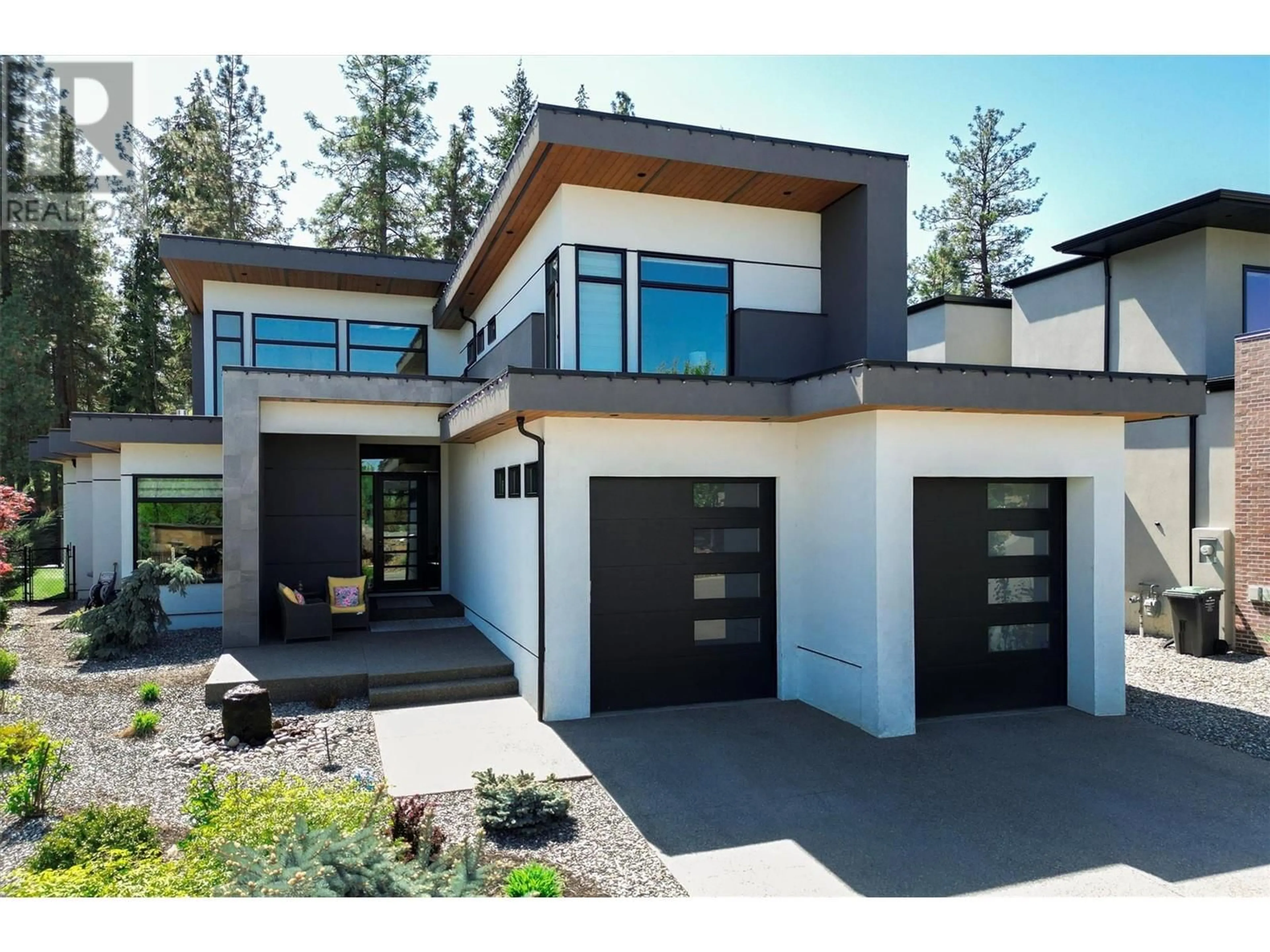 Home with vinyl exterior material, street for 3 - 1150 MISSION RIDGE ROAD, Kelowna British Columbia V1W3B2
