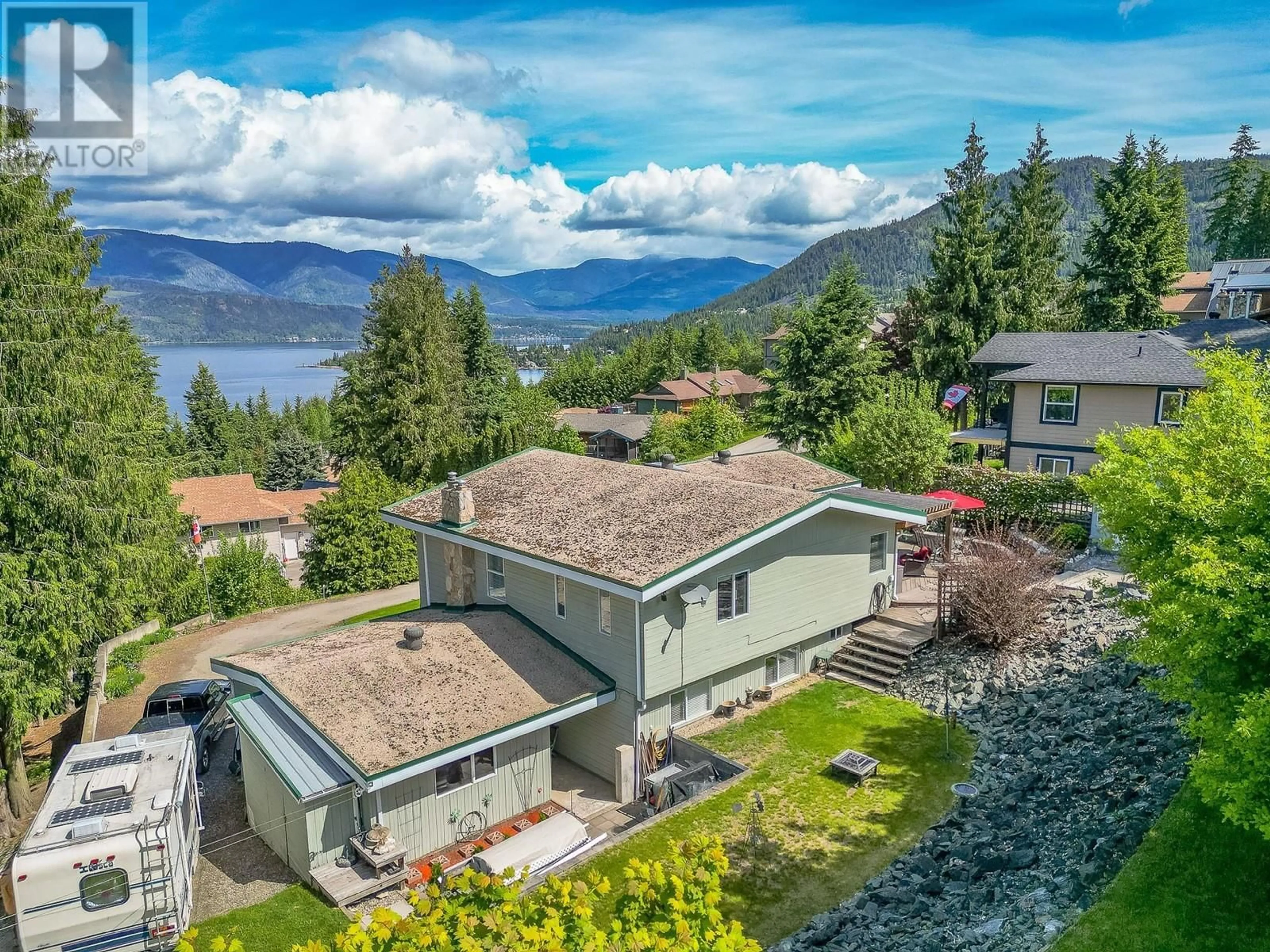 A pic from outside/outdoor area/front of a property/back of a property/a pic from drone, water/lake/river/ocean view for 2332 MNT TUAM CRESCENT, Sorrento British Columbia V0E2W2