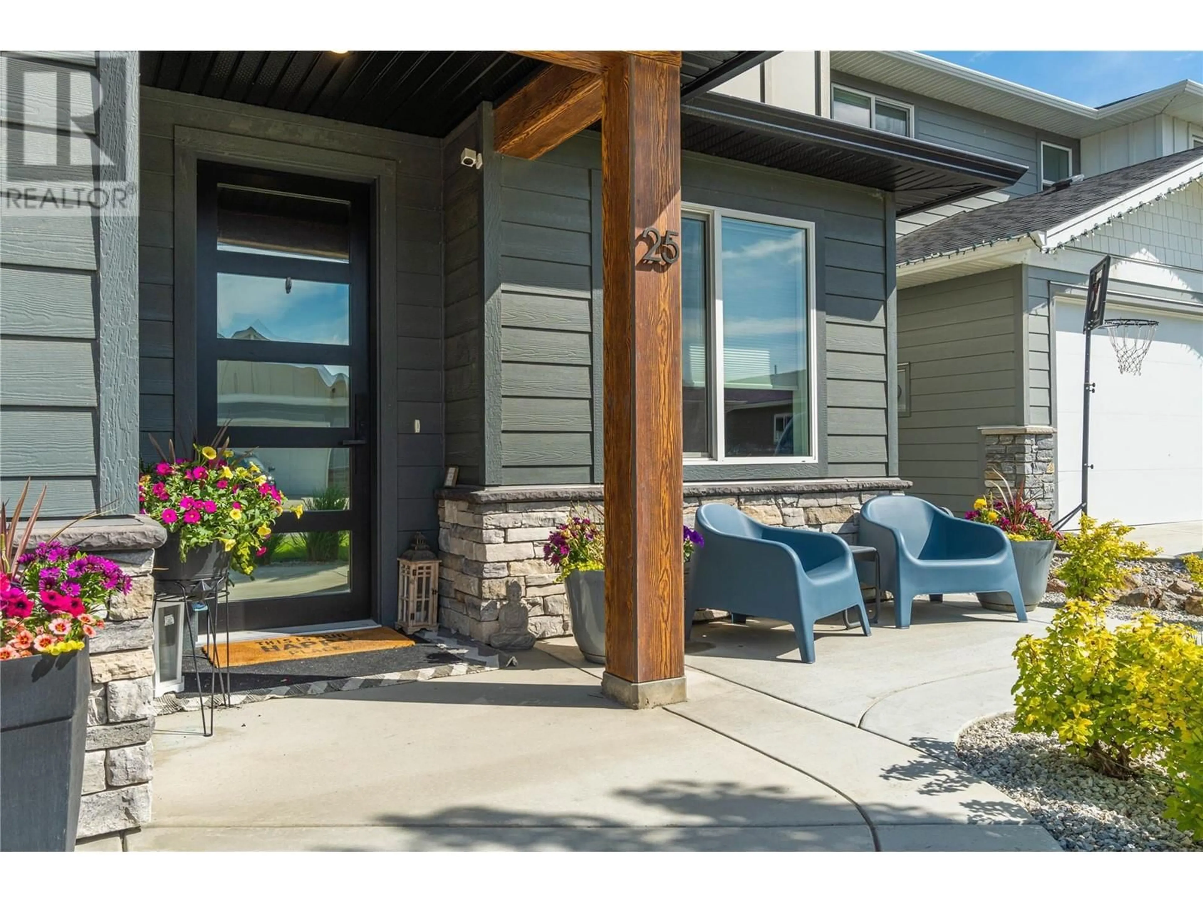 Indoor entryway for 25 - 1900 ORD ROAD, Kamloops British Columbia V2B0B6