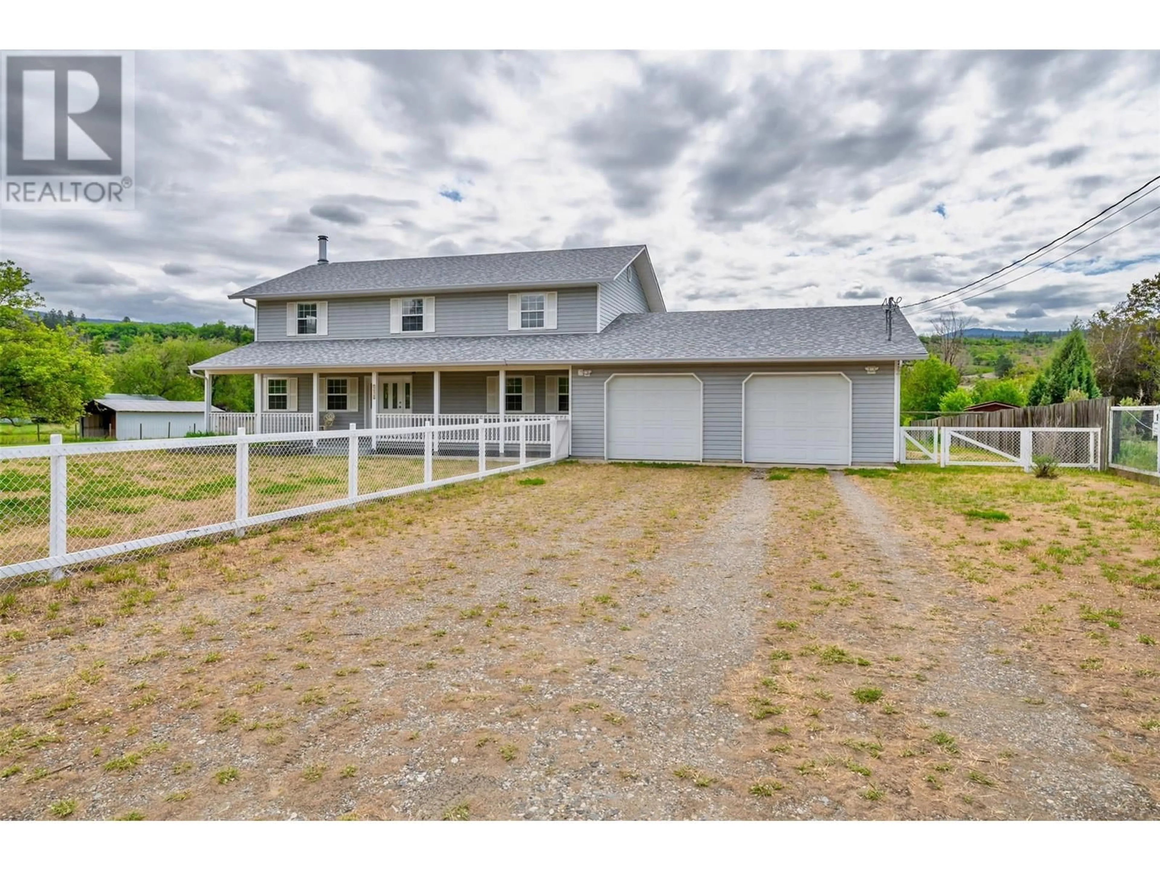 A pic from outside/outdoor area/front of a property/back of a property/a pic from drone, unknown for 5629 SAWMILL ROAD, Oliver British Columbia V0H1T9