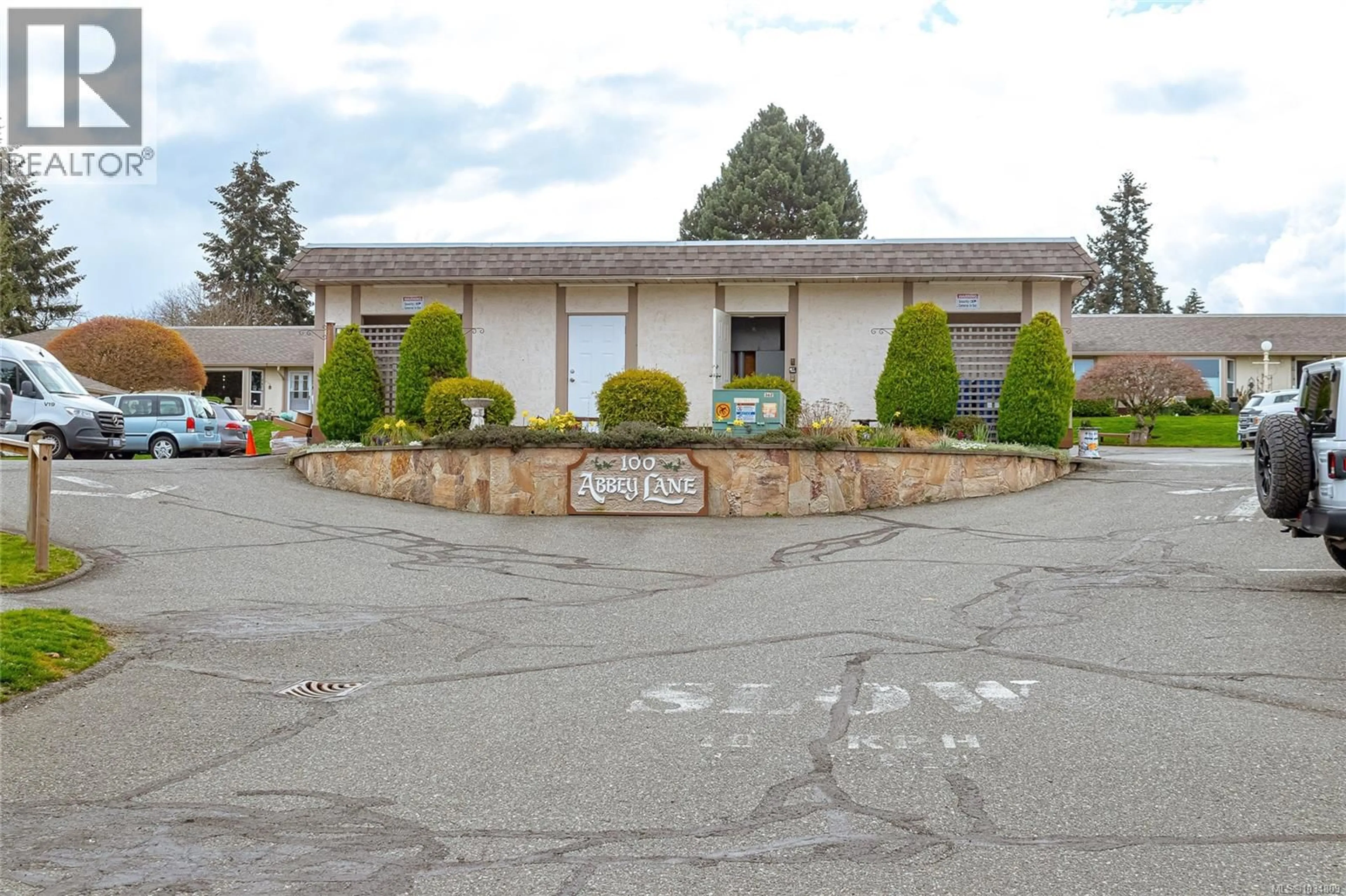 Unknown for 4 - 100 ABBEY LANE, Parksville British Columbia V9P1N4