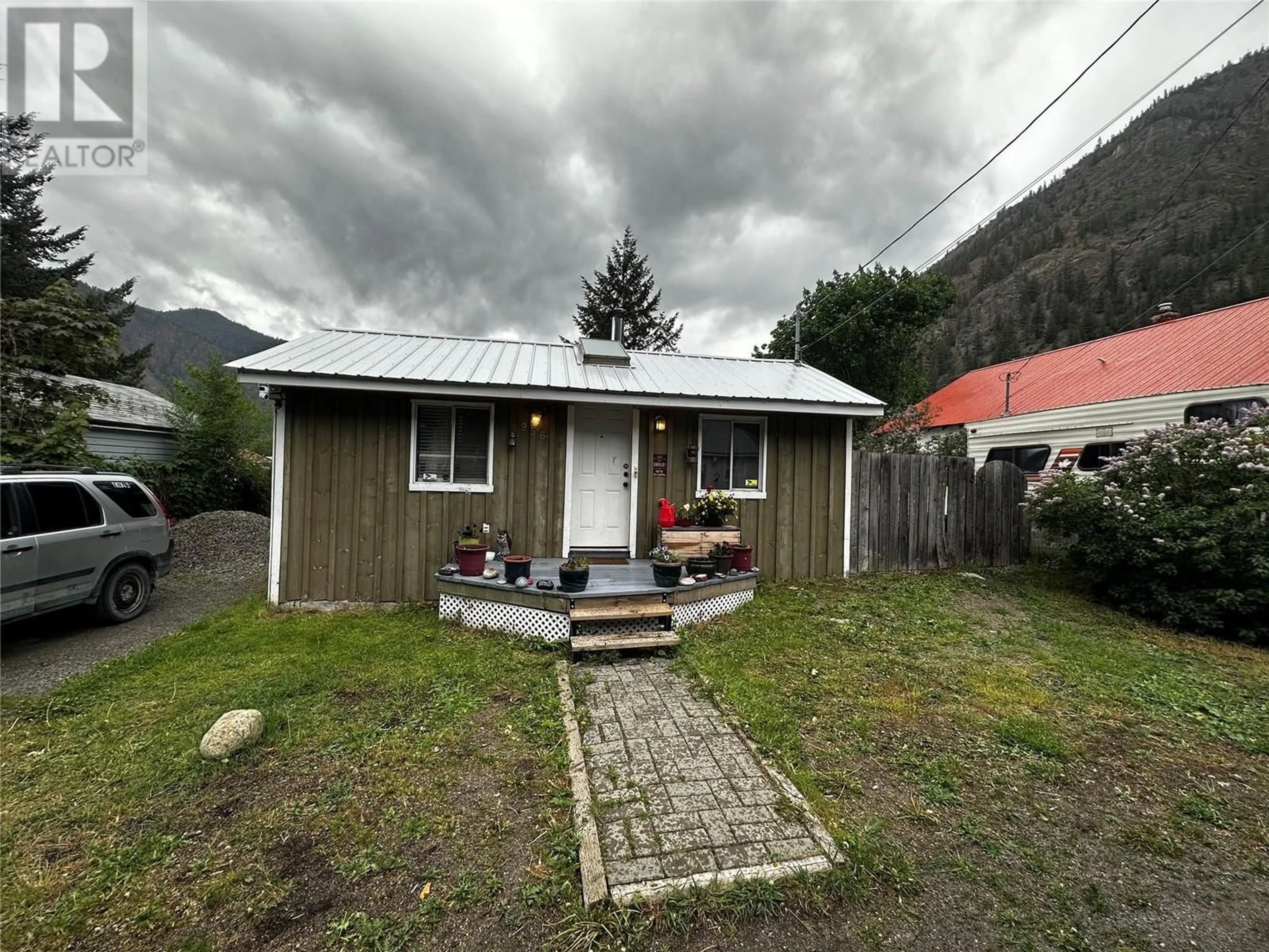 Shed for 956 RICHTER AVENUE, Hedley British Columbia V0X1K0
