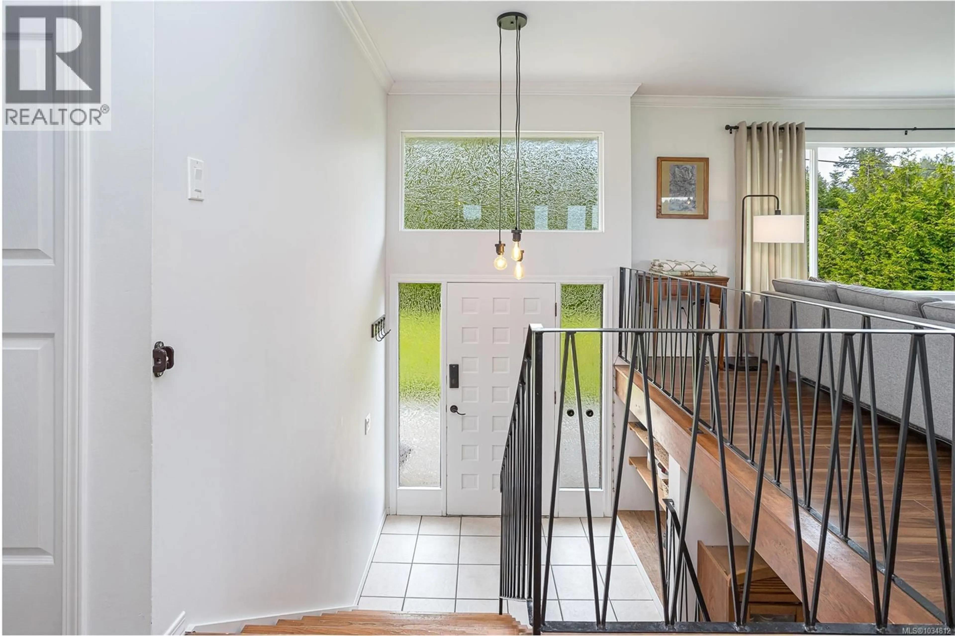 Indoor entryway for 1160 FISHER ROAD, Cobble Hill British Columbia V8H0G2