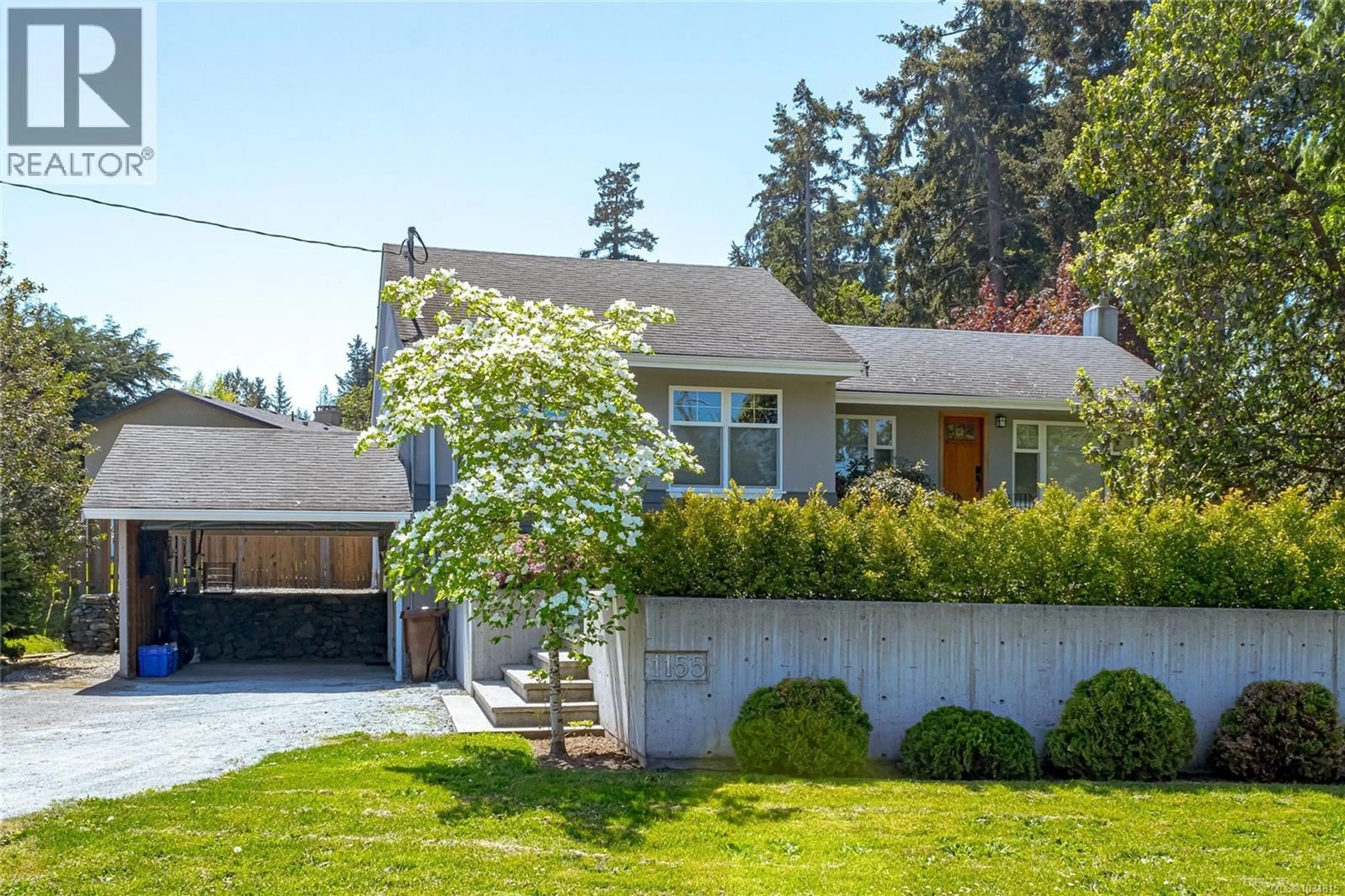 Home with vinyl exterior material, street for 1155 MARCHANT ROAD, Central Saanich British Columbia V8M1G7