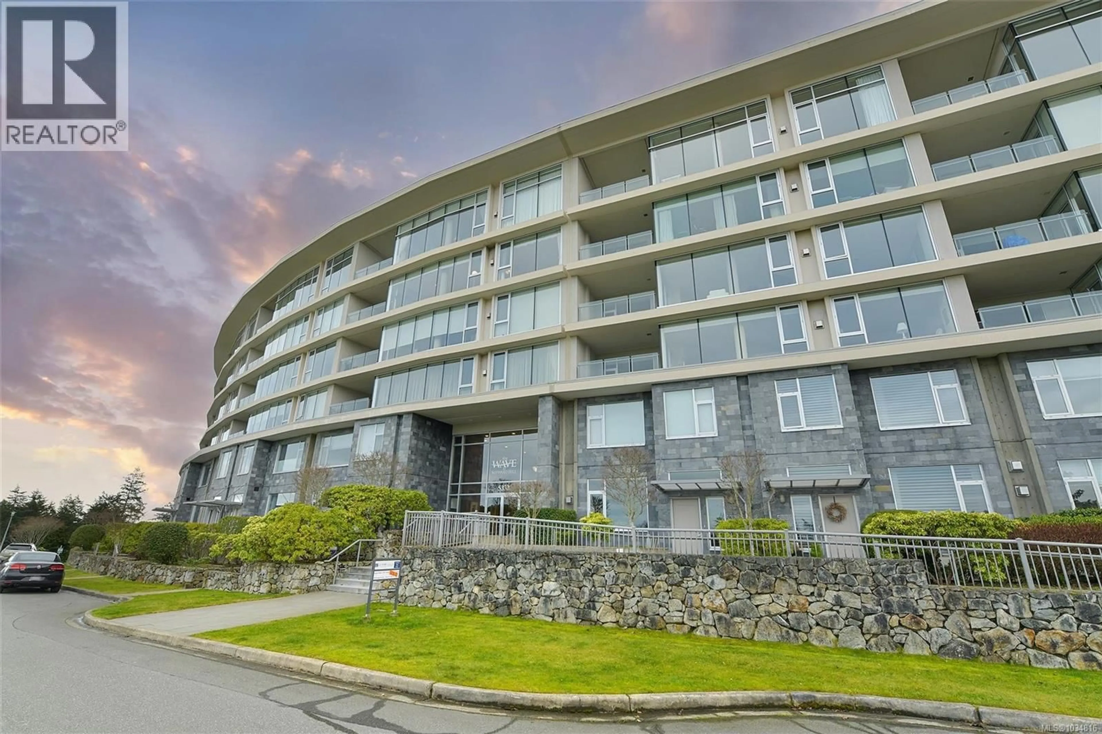 Unknown for 607 - 5332 SAYWARD HILL CRESCENT, Saanich British Columbia V8Y3H8