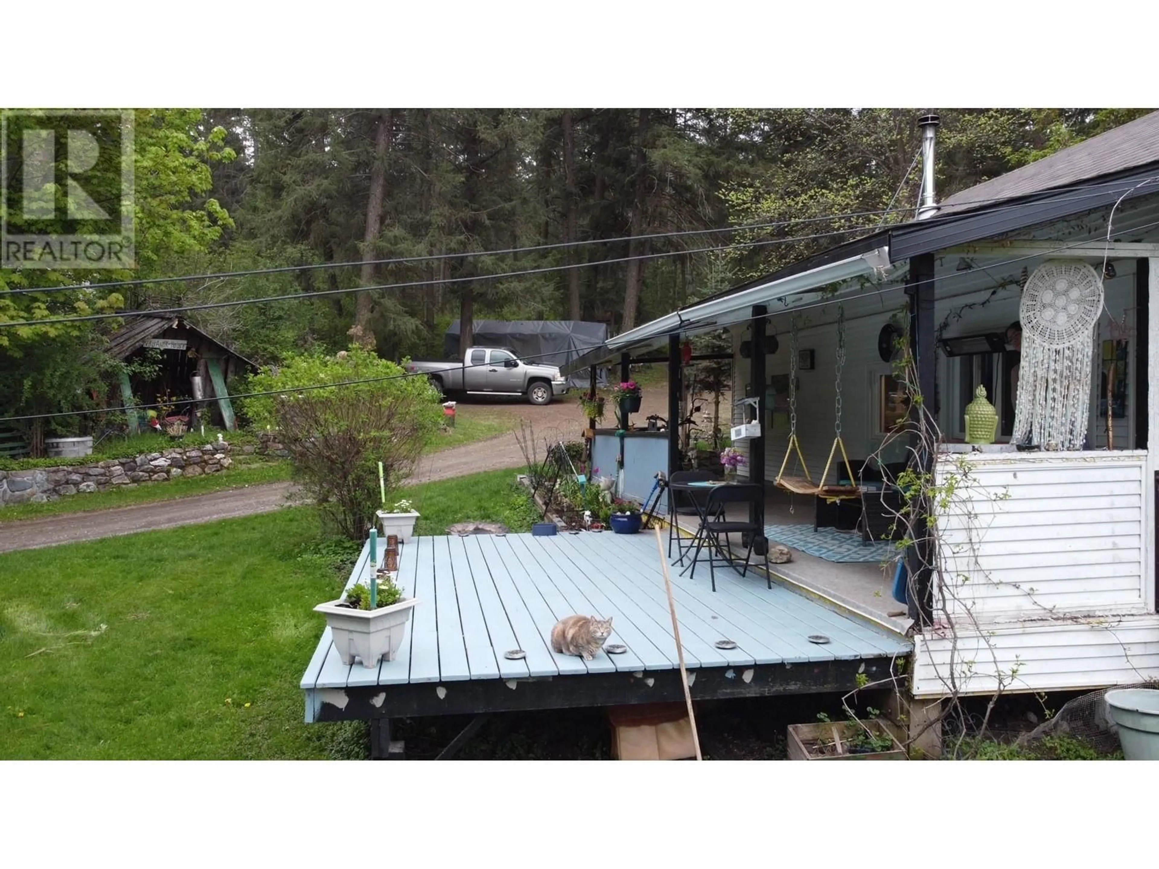 Patio, unknown for 3900 HIGHWAY 3 HIGHWAY, Rock Creek British Columbia V0H1Y0