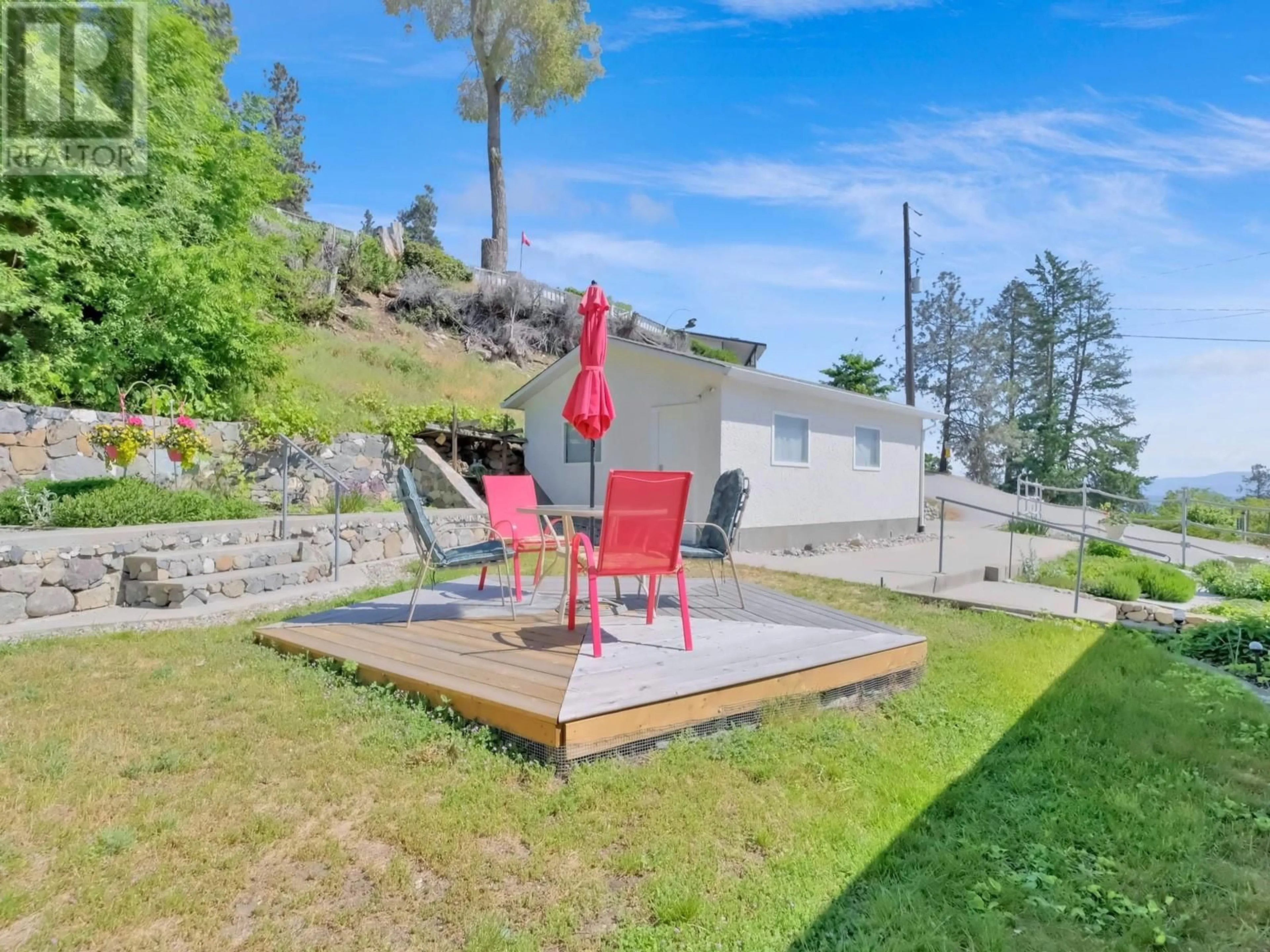 Patio, mountain view for 4516 PRINCETON AVENUE, Peachland British Columbia V0H1X4