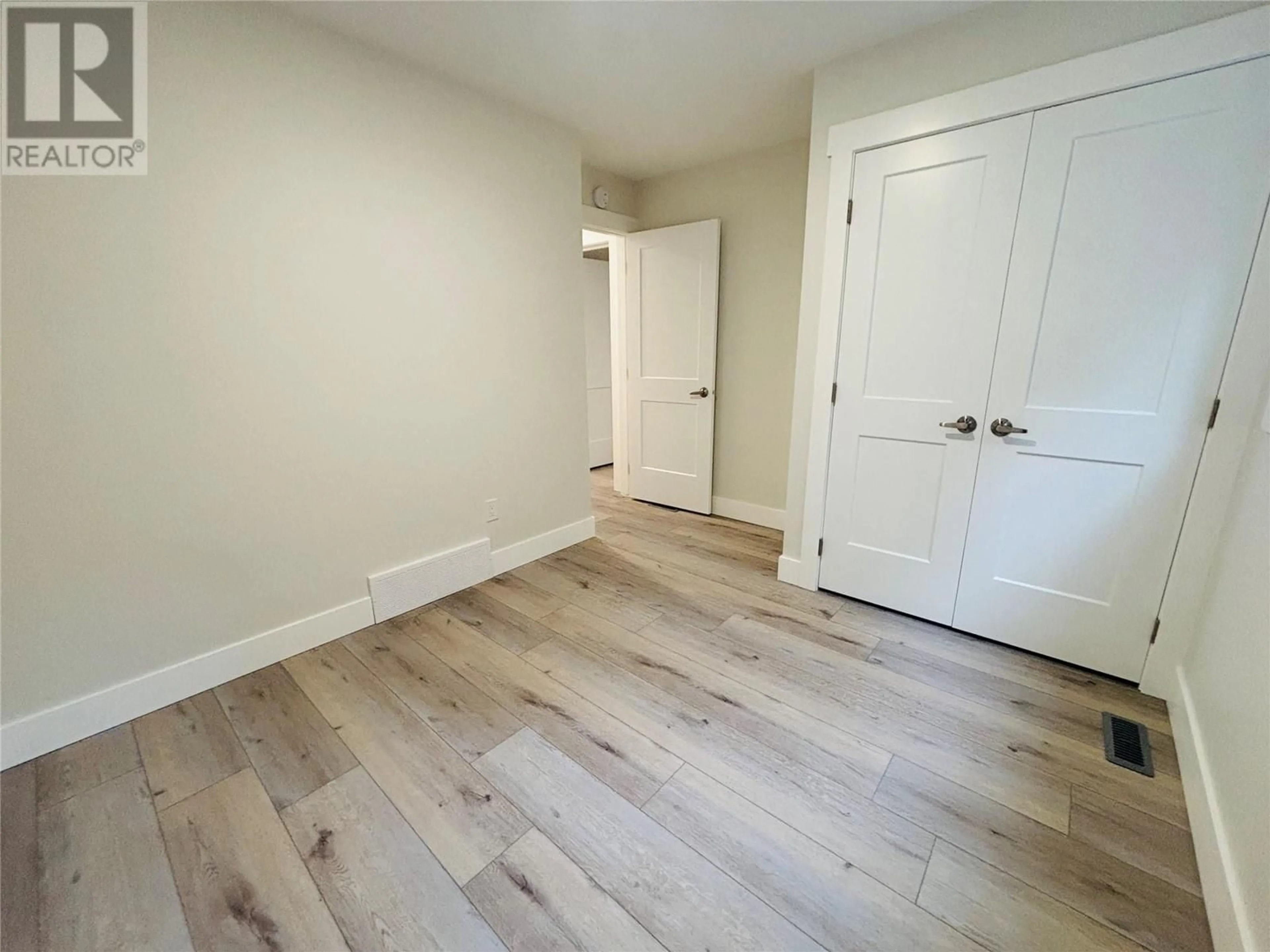 A pic of a room for 4 - 1938 FOXWOOD TRAIL, Windermere British Columbia V0B2L2