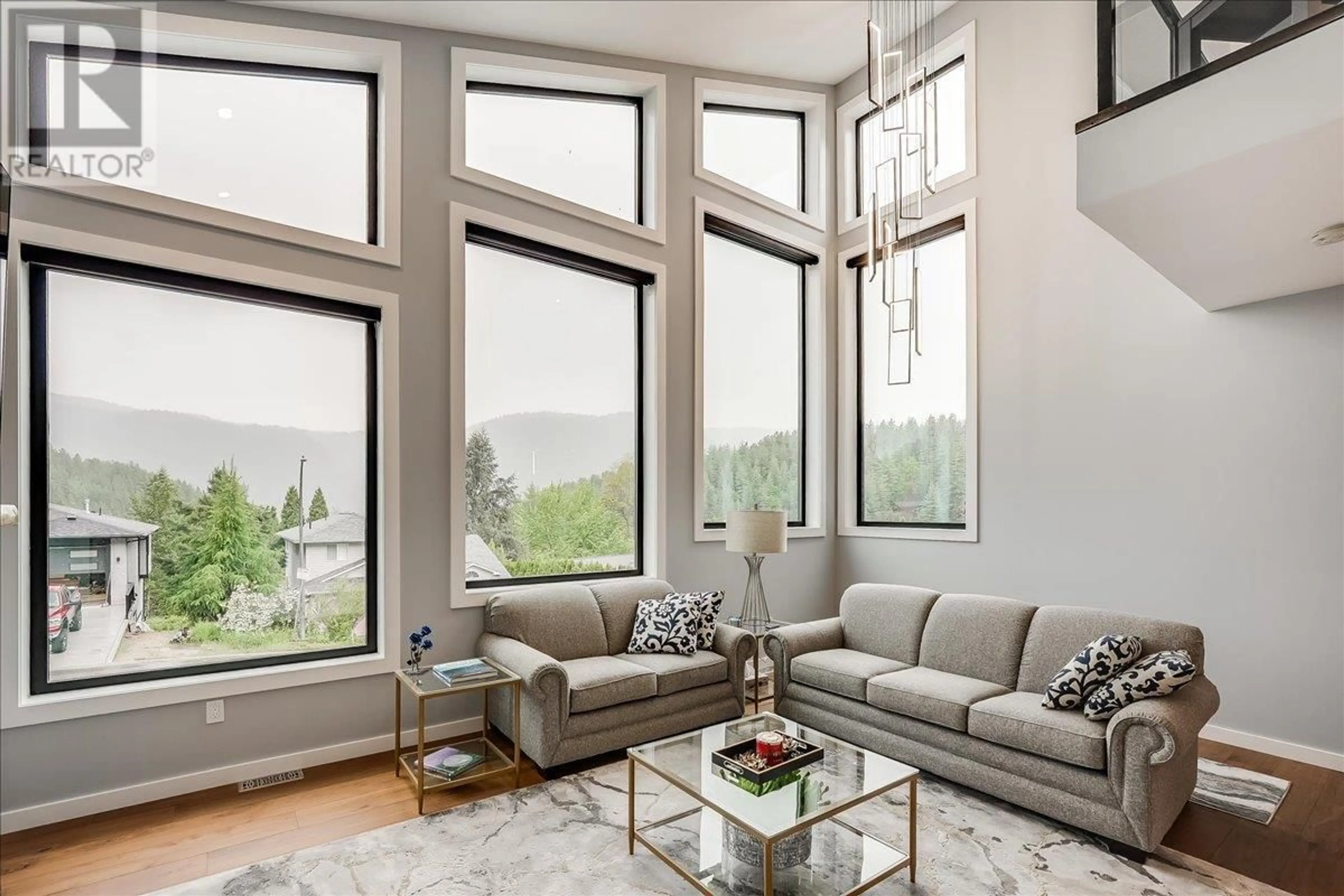 Living room with furniture, unknown for 2391 MCBRIDE STREET, Trail British Columbia V1R3A6