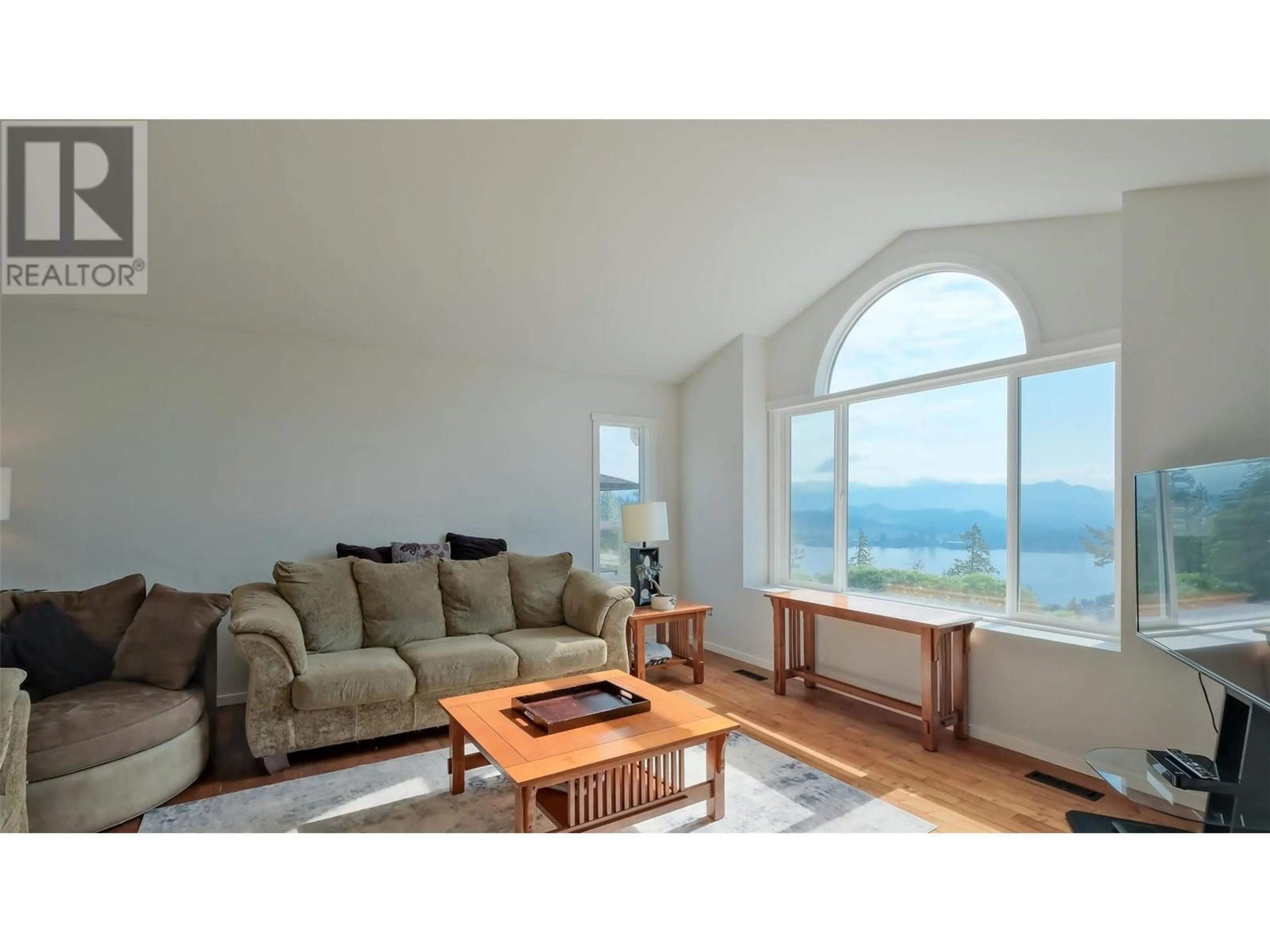 Living room with furniture, unknown for 1556 BLACKWOOD DRIVE, West Kelowna British Columbia V1Z3B7