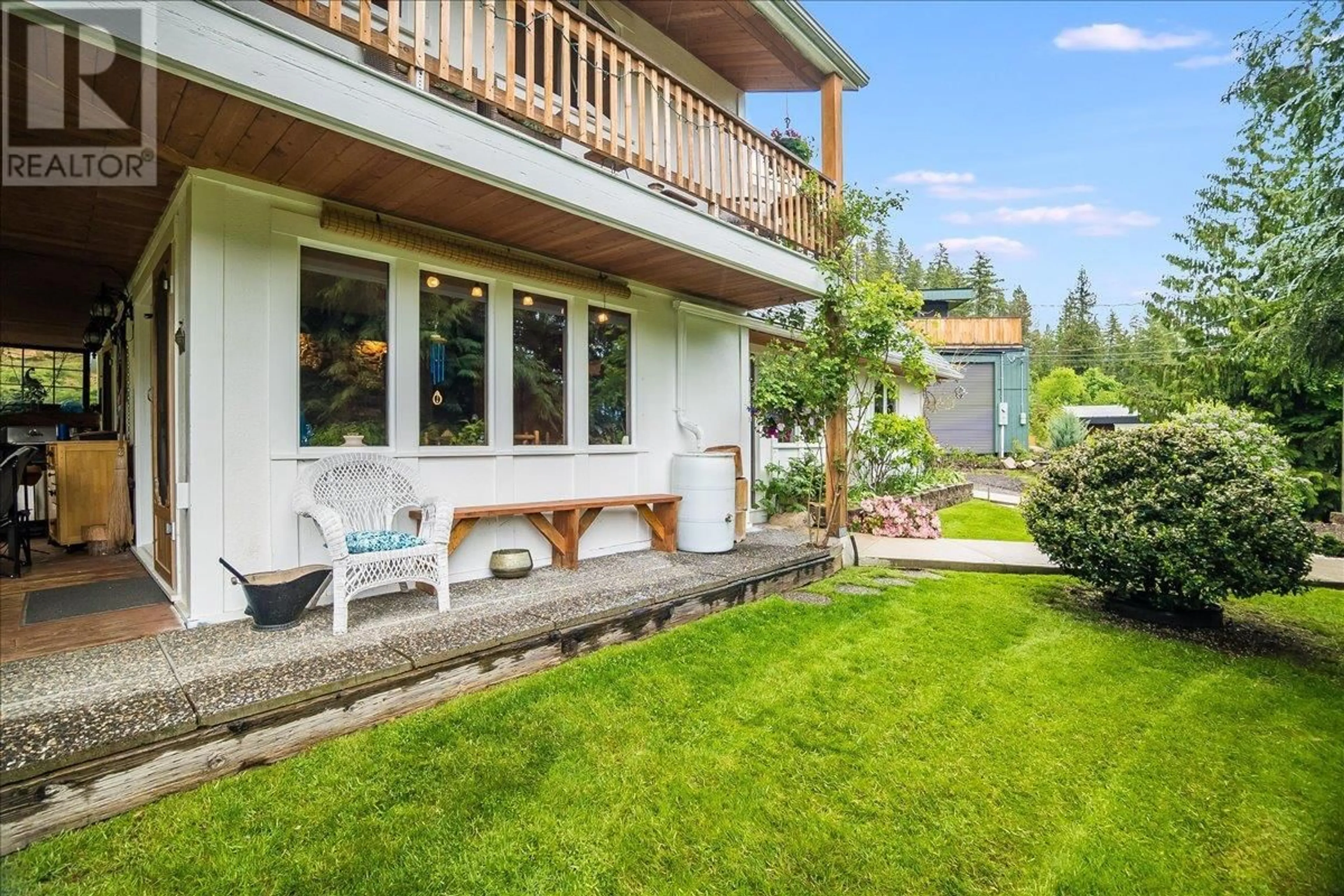 Patio, unknown for 1781 RIDGEWOOD ROAD, Nelson British Columbia V1L6J9