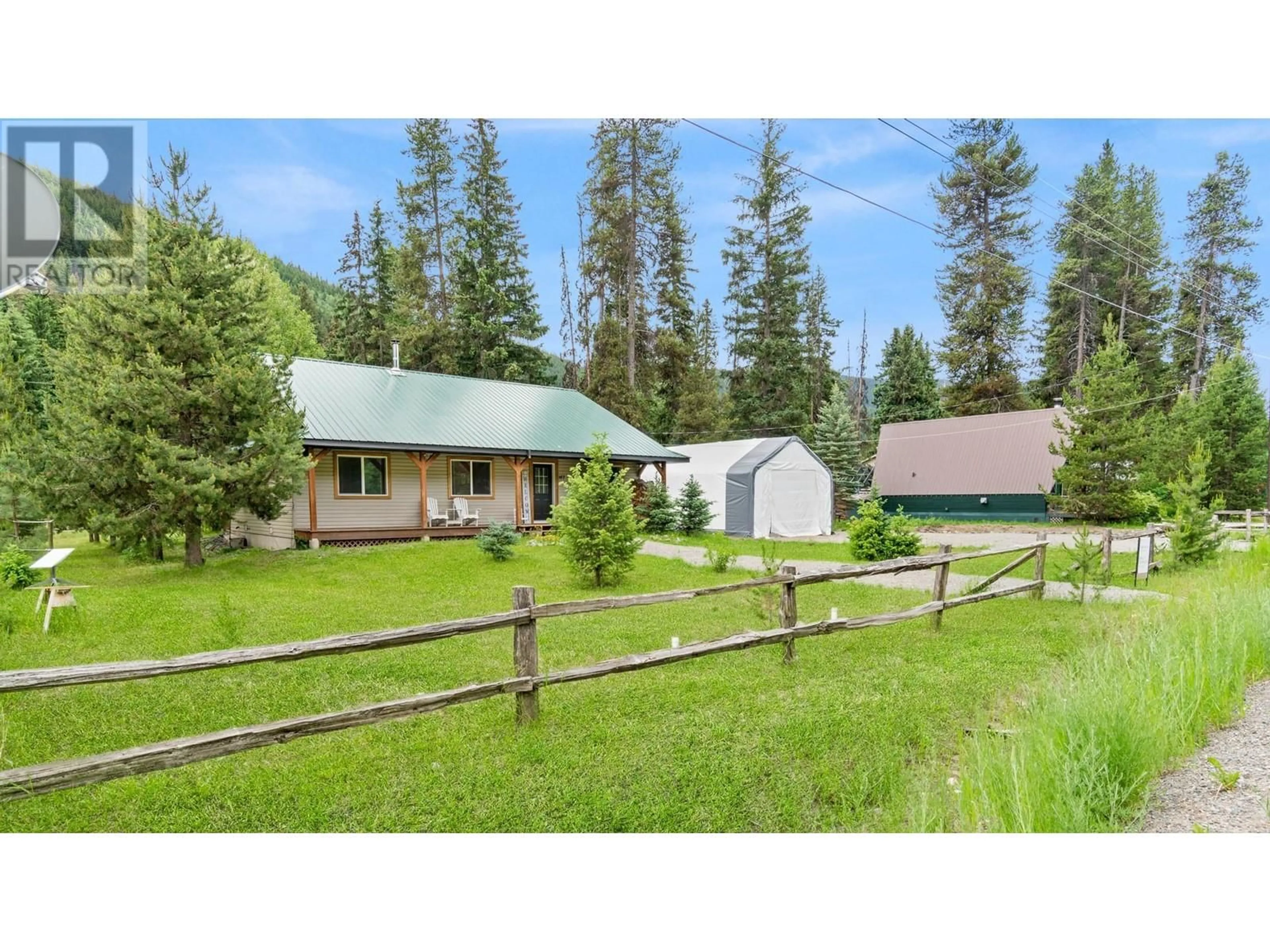 A pic from outside/outdoor area/front of a property/back of a property/a pic from drone, mountain view for 167 AIRSTRIP ROAD, Manning Park British Columbia V0X1R0