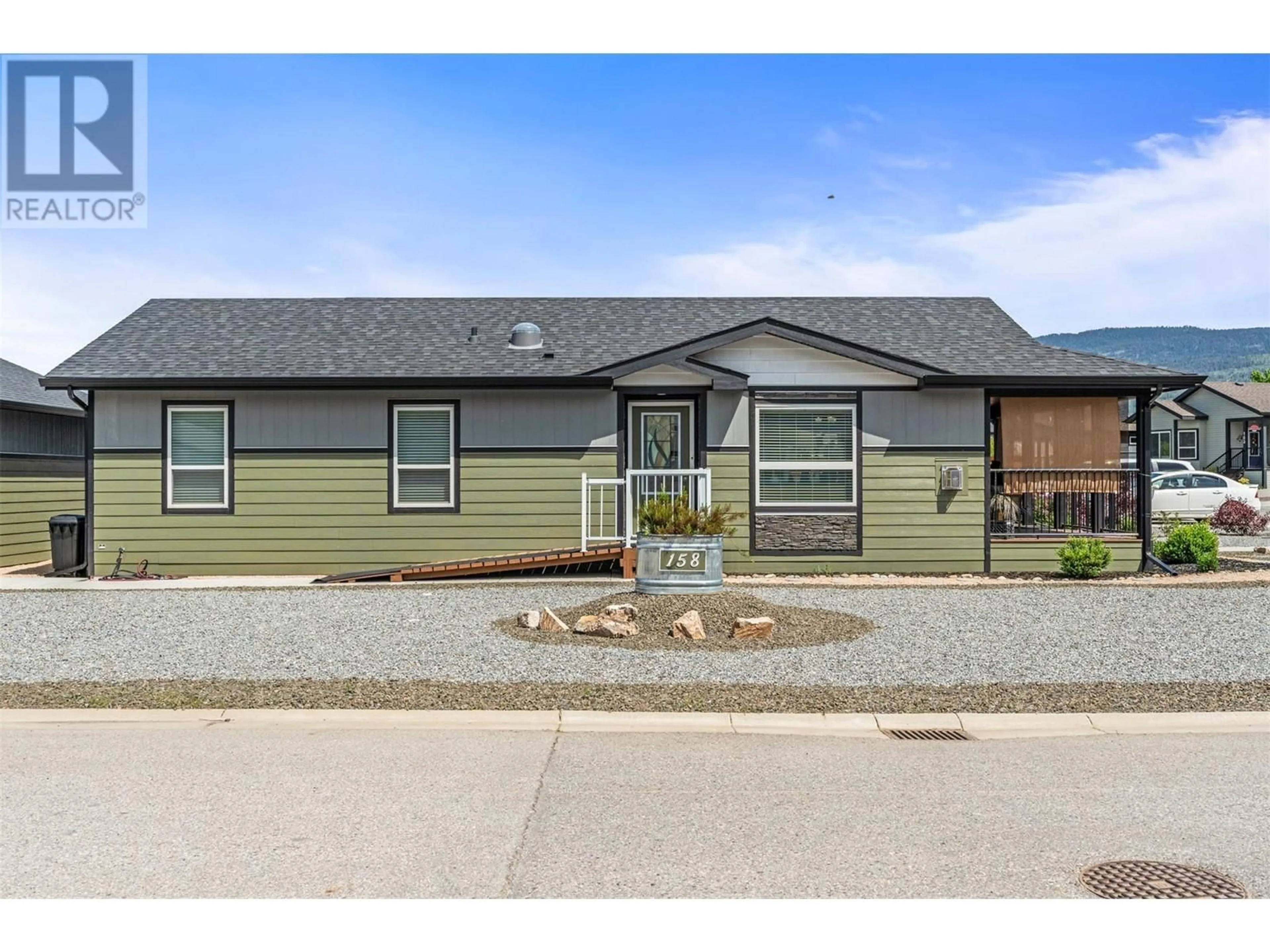 Home with vinyl exterior material, mountain view for 158 - 9510 97 HIGHWAY, Vernon British Columbia V1H1R8