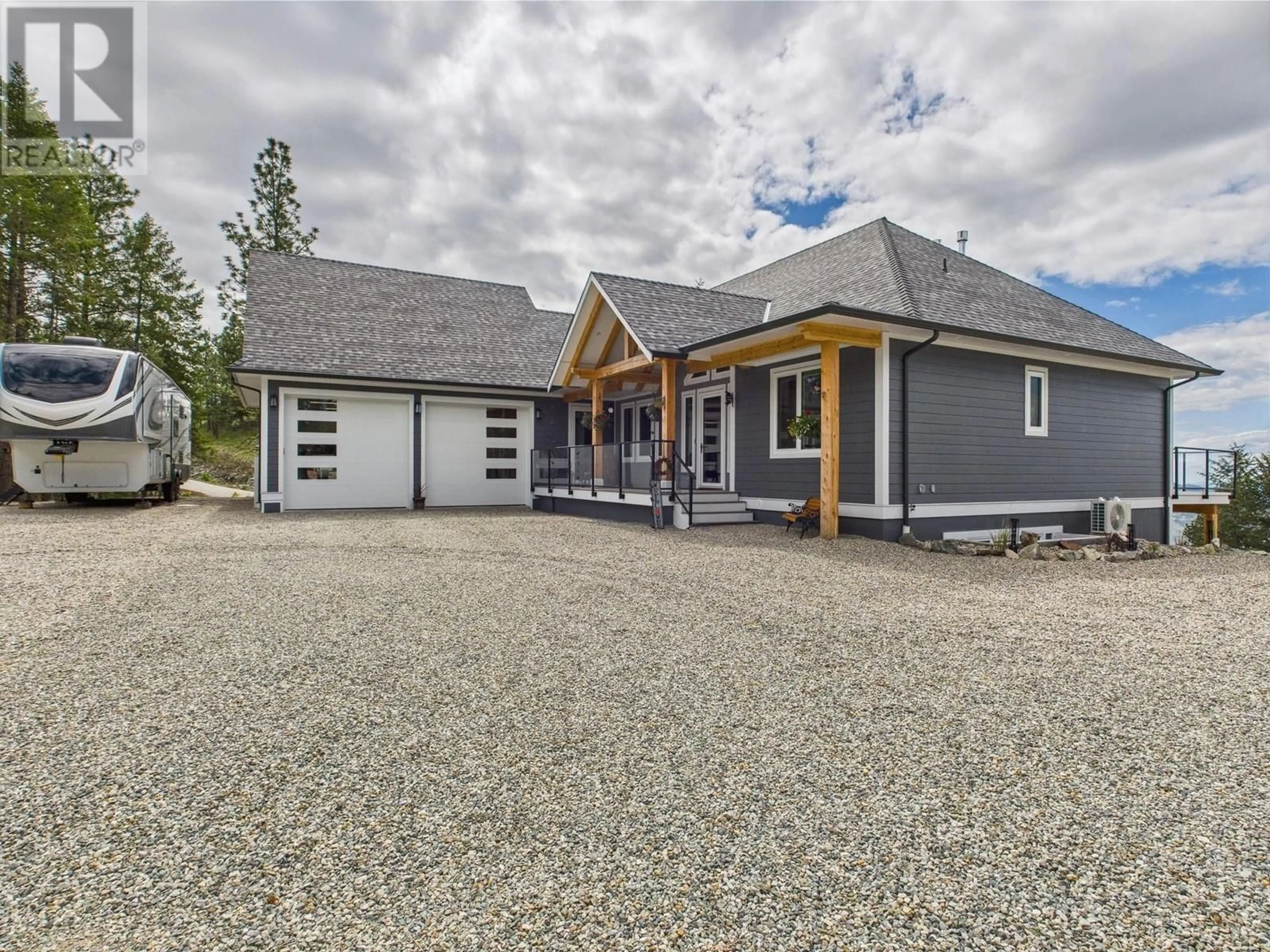 A pic from outside/outdoor area/front of a property/back of a property/a pic from drone, unknown for 125 FALCON PLACE, Osoyoos British Columbia V0H1V6