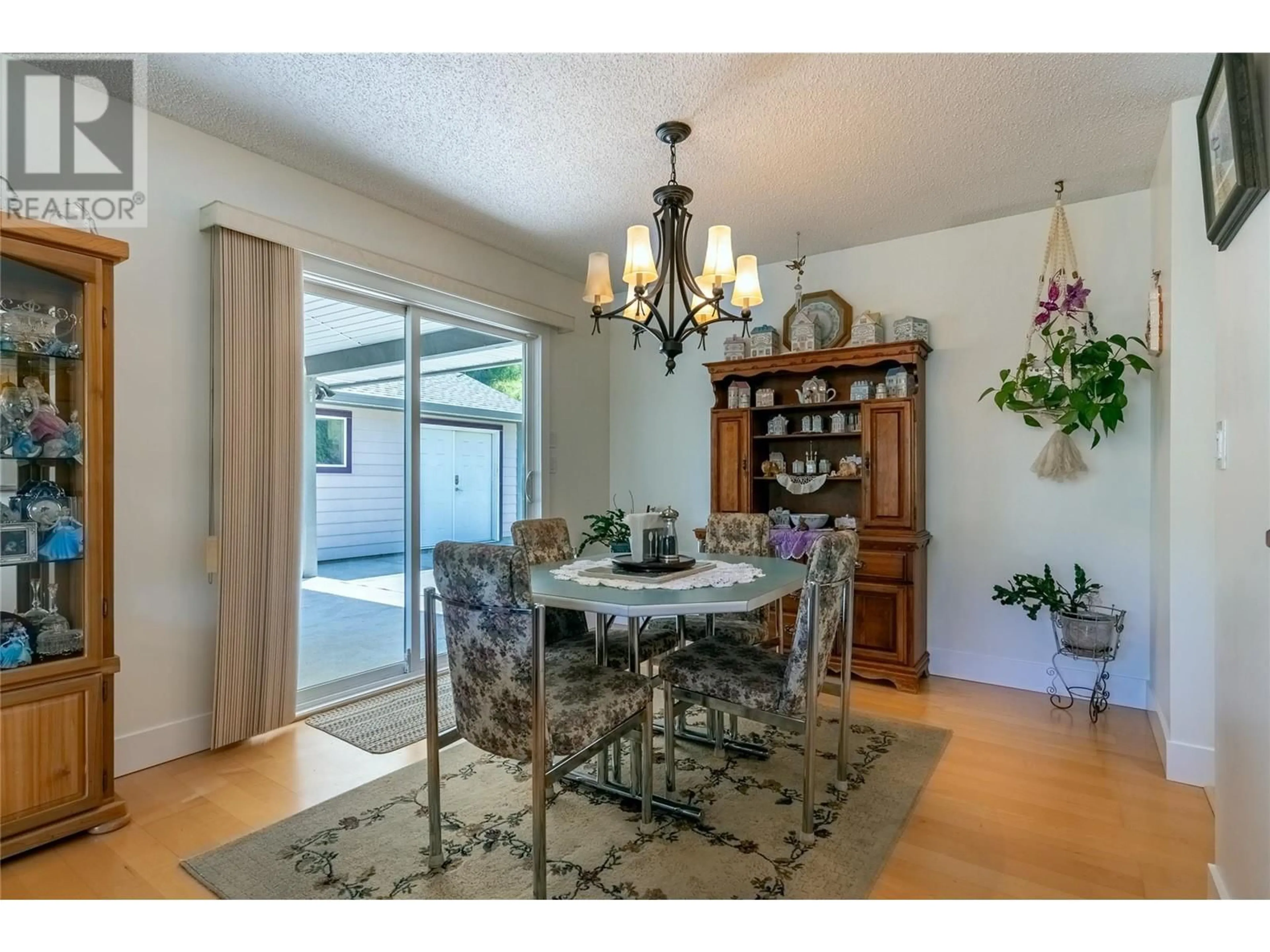Dining room, unknown for 5121 CRAWFORD PLACE, Kamloops British Columbia V2C5Z8