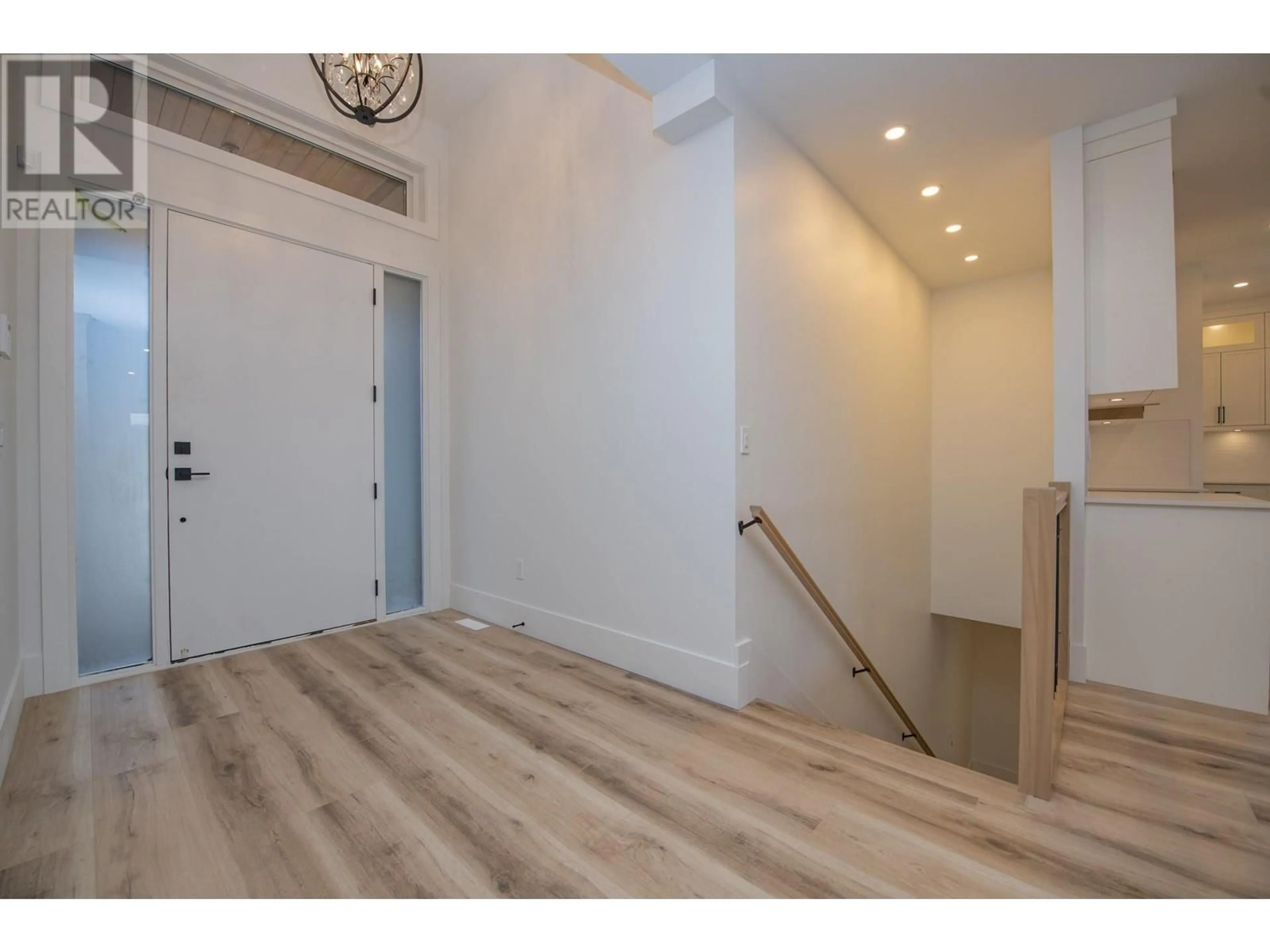 Indoor entryway for 8944 TAVISTOCK ROAD, Vernon British Columbia V1H2K9