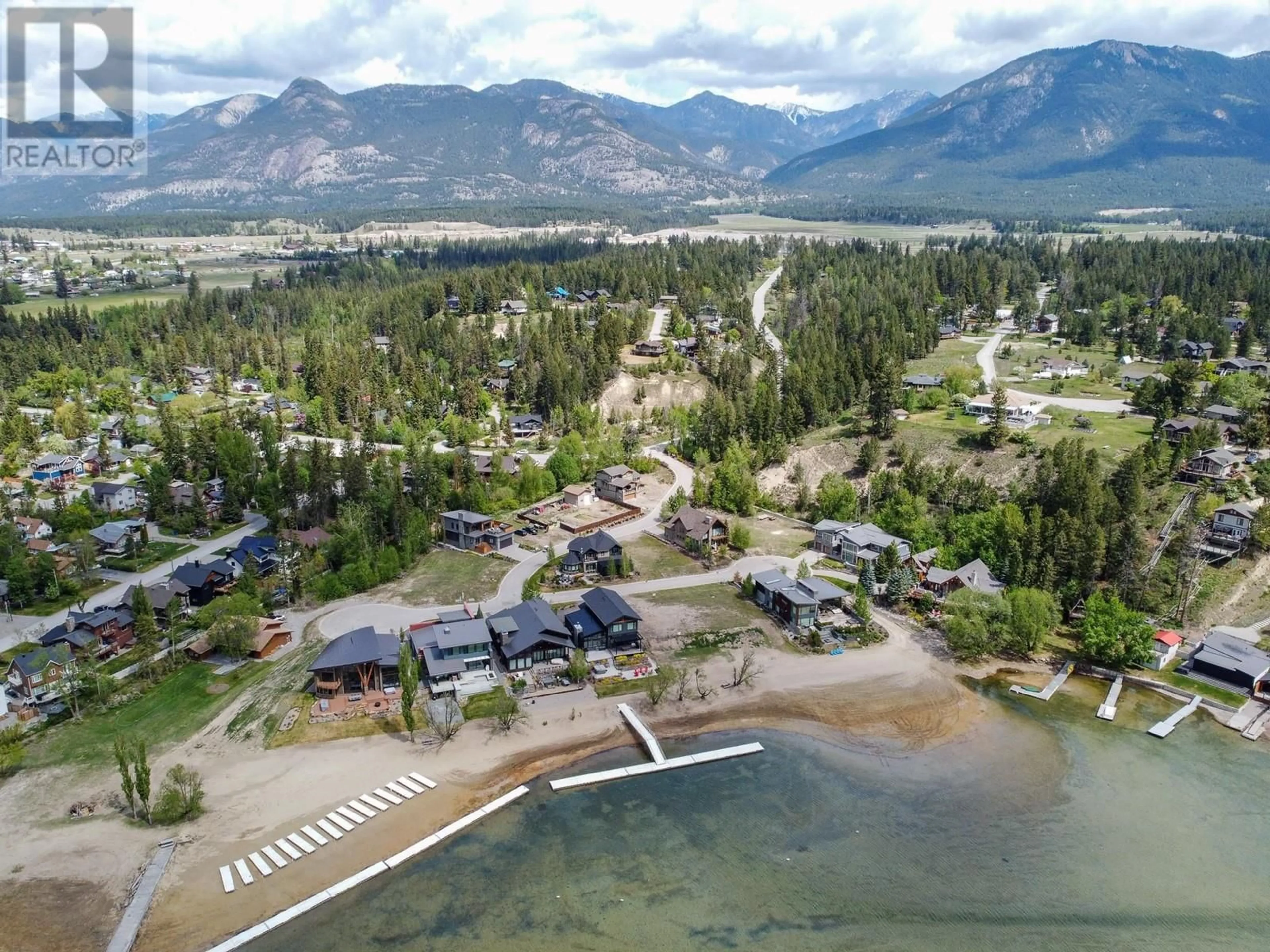 A pic from outside/outdoor area/front of a property/back of a property/a pic from drone, water/lake/river/ocean view for 5 - 4686 WINDERMERE ROAD, Windermere British Columbia V0B2L2