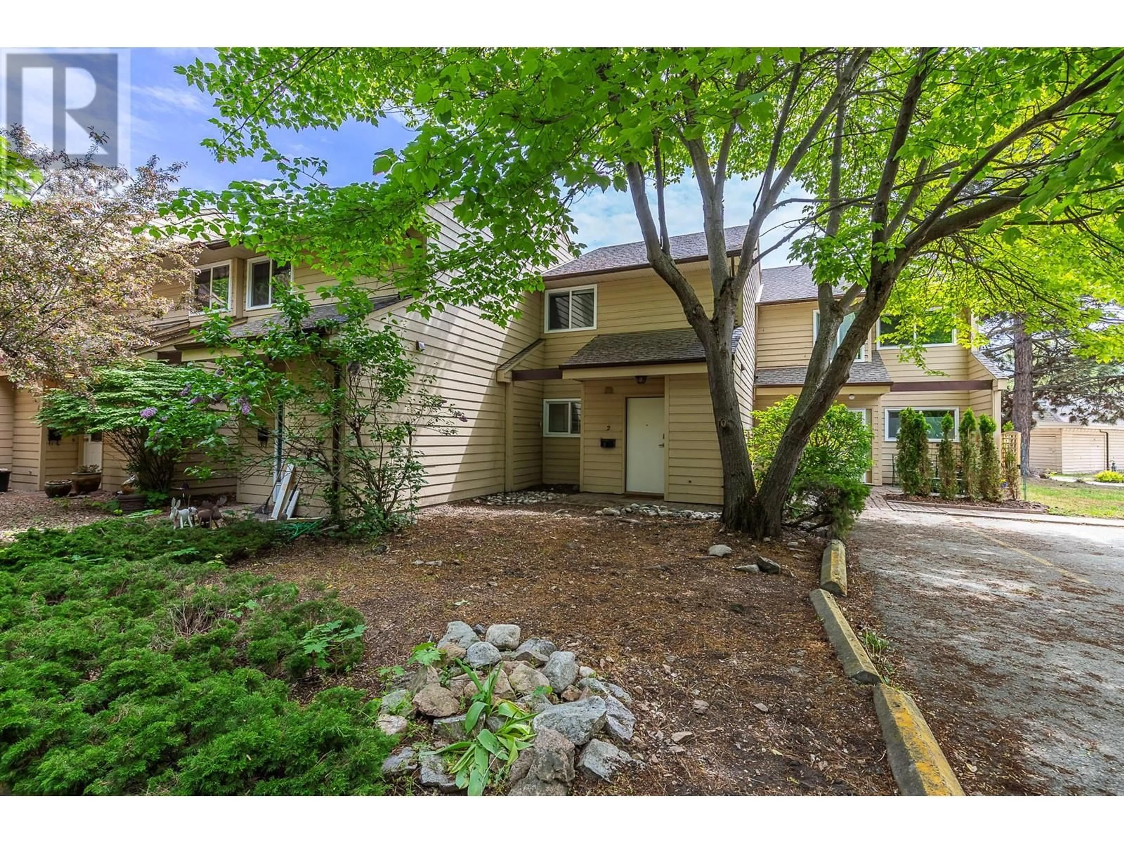 Unknown for 2 - 5300 25 AVENUE, Vernon British Columbia V1T6R4