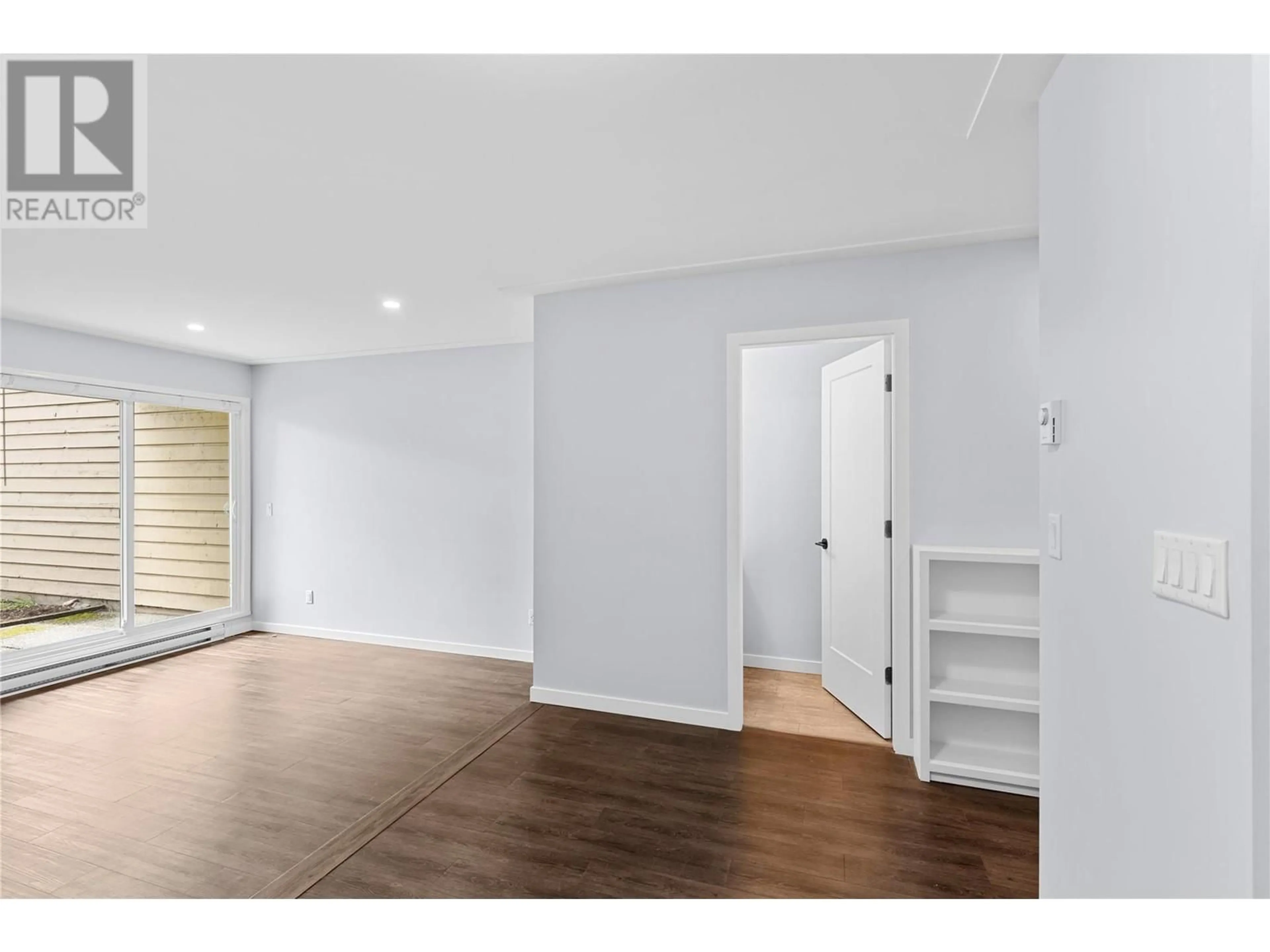 Unknown for 2 - 5300 25 AVENUE, Vernon British Columbia V1T6R4