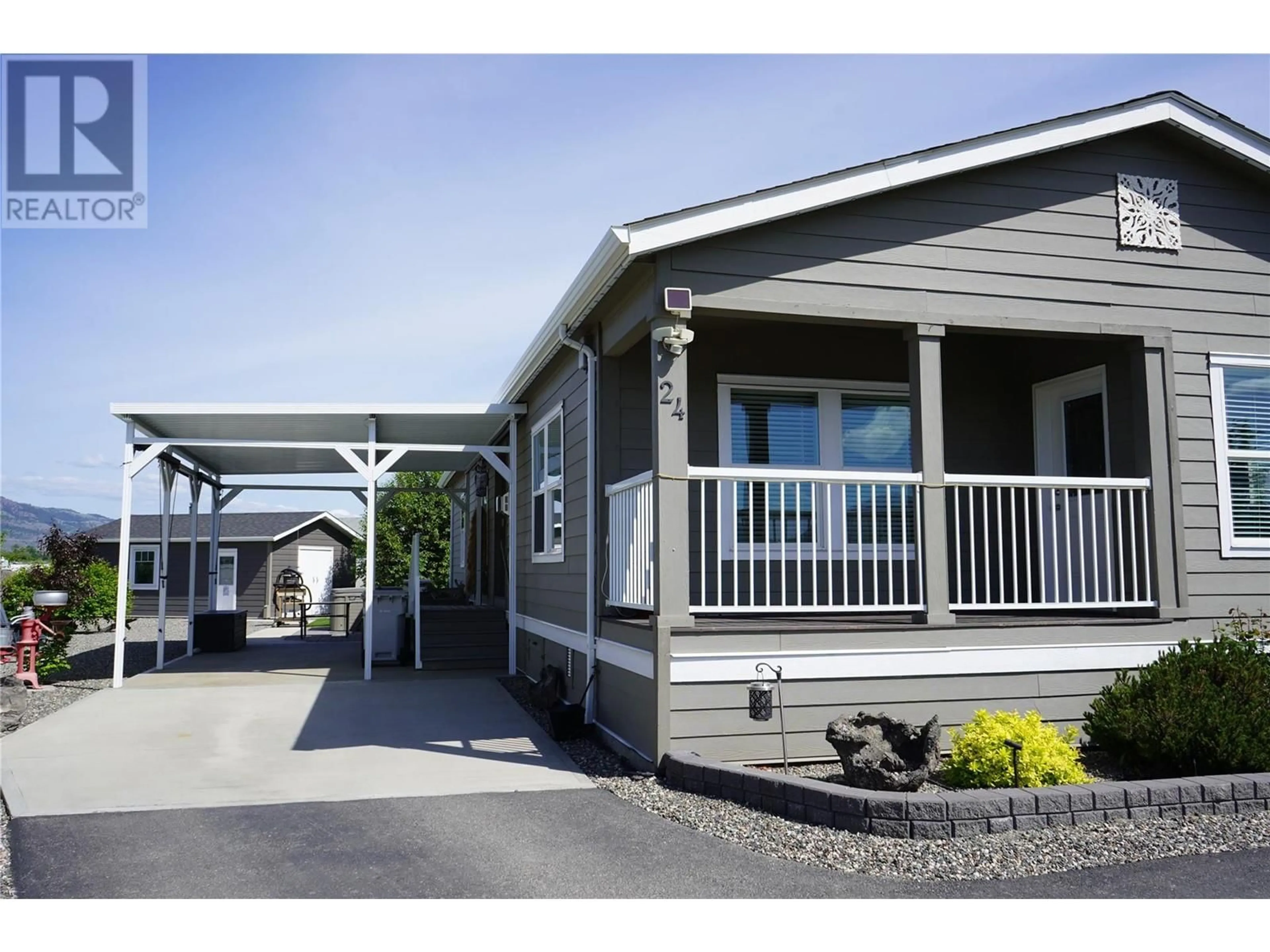Home with vinyl exterior material, street for 24 - 1030 RICARDO ROAD, Kamloops British Columbia V2H0C7