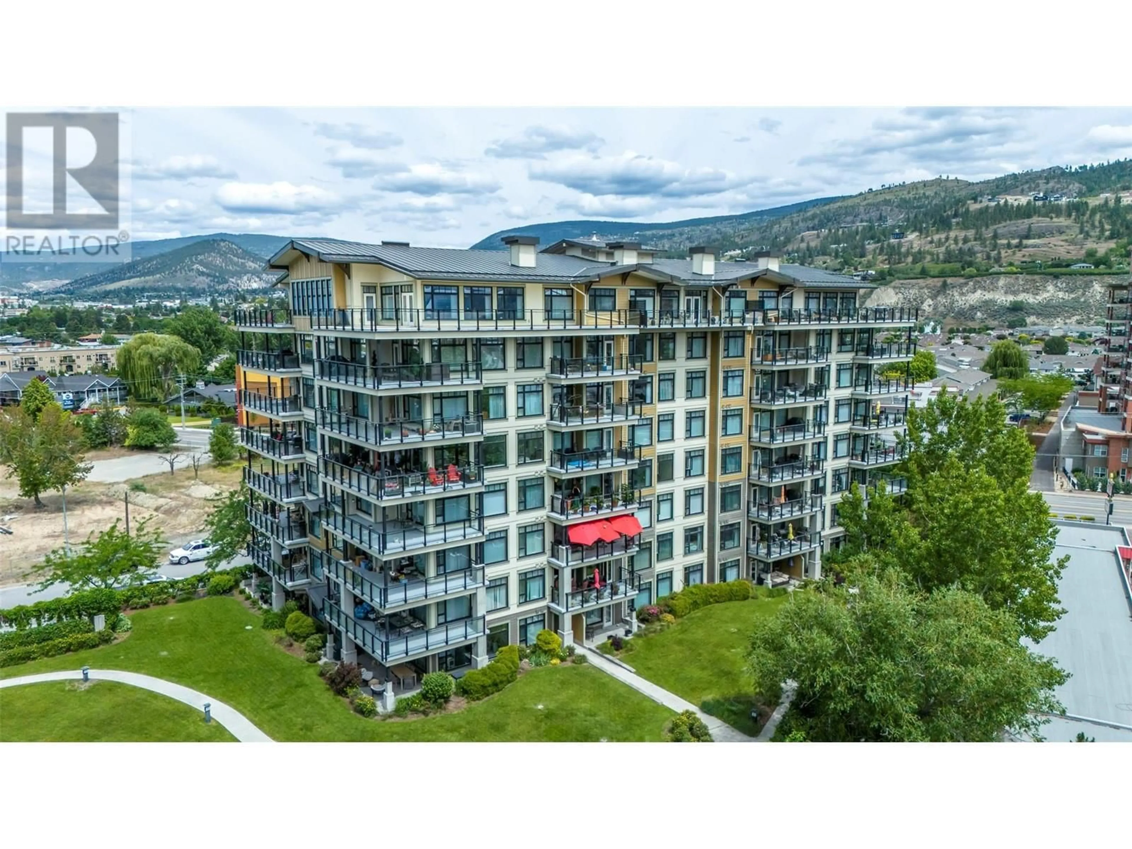A pic from outside/outdoor area/front of a property/back of a property/a pic from drone, unknown for 506 - 3301 SKAHA LAKE ROAD, Penticton British Columbia V2A6G6