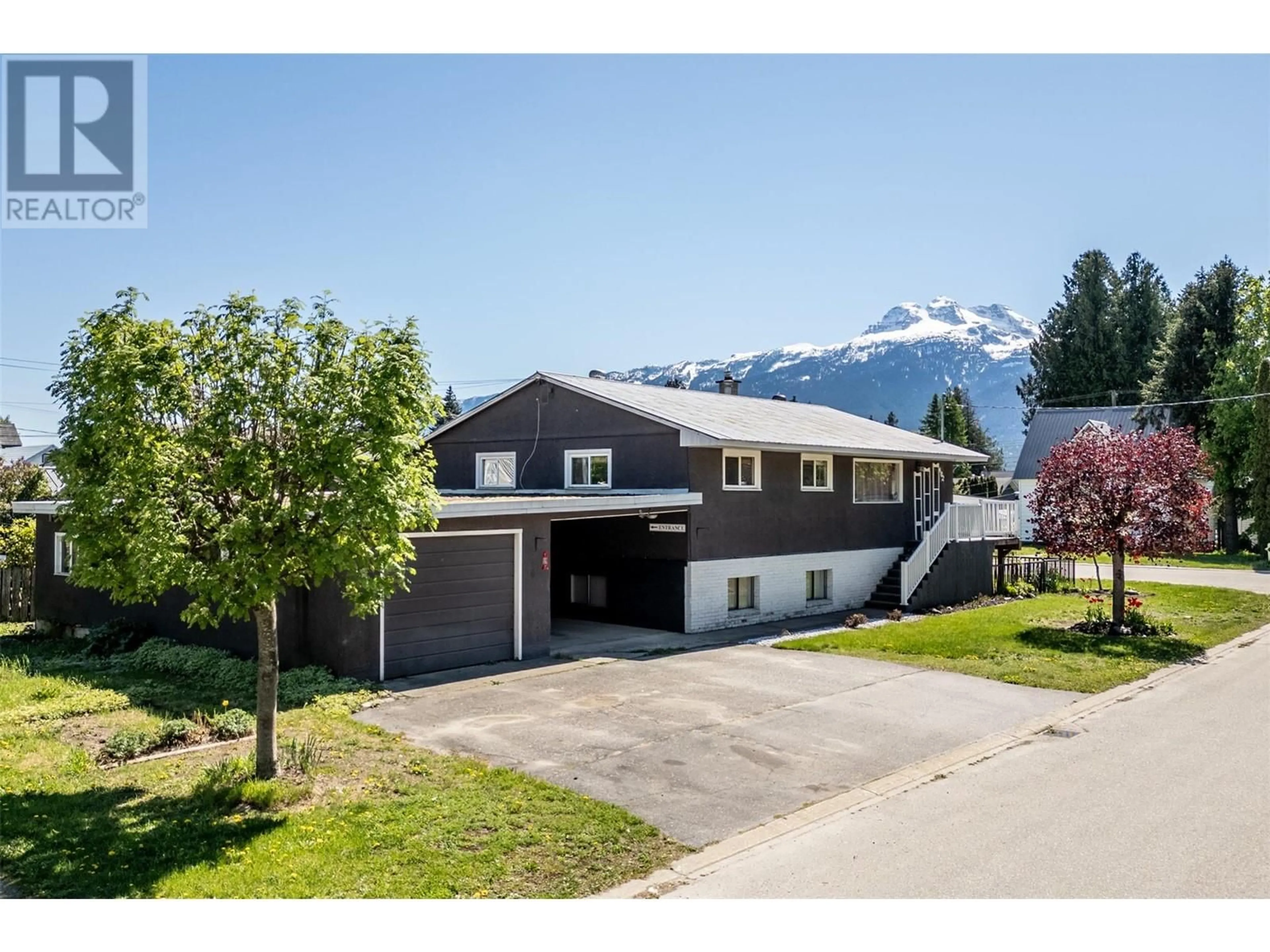 A pic from outside/outdoor area/front of a property/back of a property/a pic from drone, mountain view for 402 SEVENTH STREET EAST, Revelstoke British Columbia V0E2S0