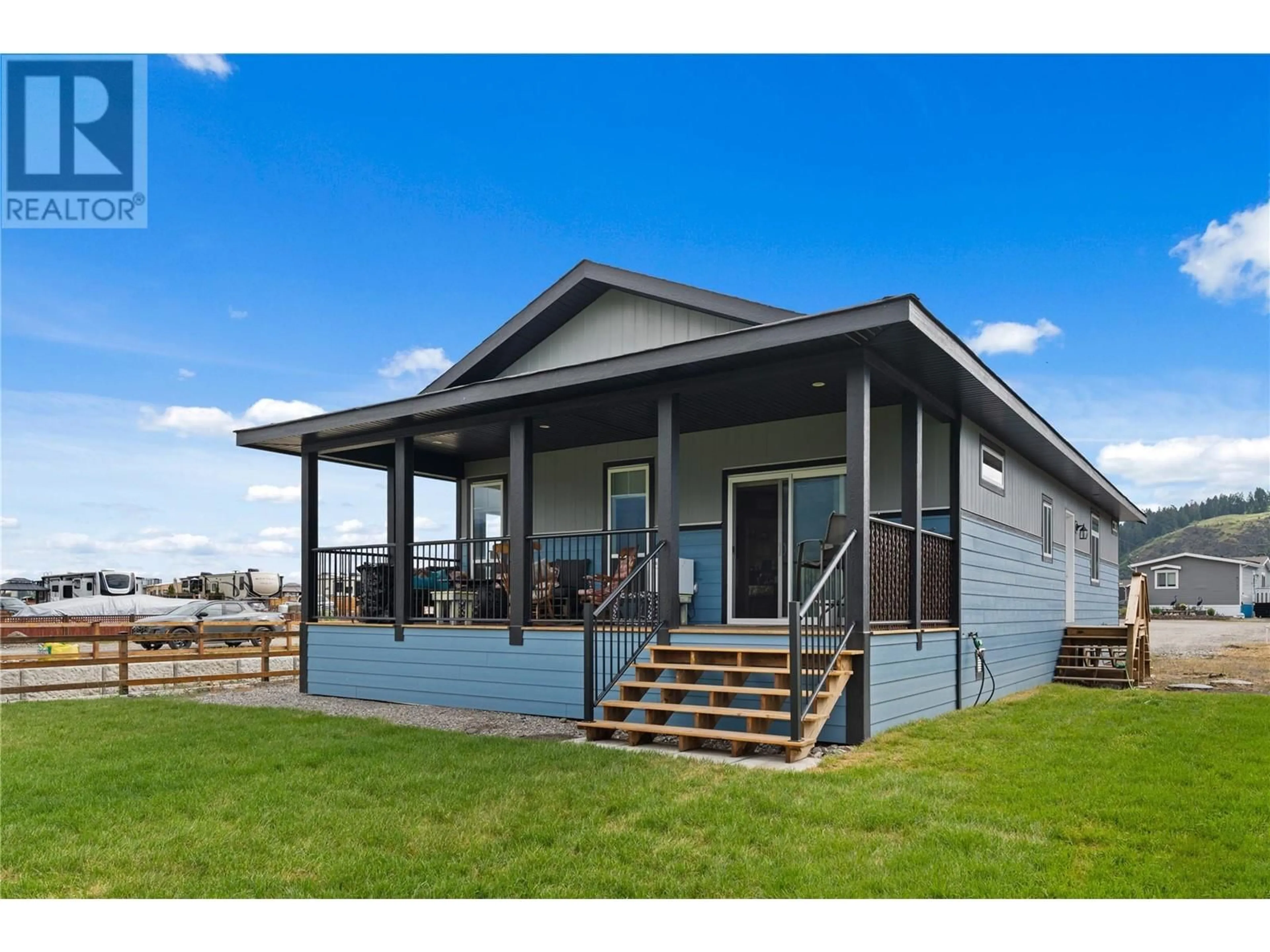 Home with vinyl exterior material, water/lake/river/ocean view for 128 - 63 ANTOINE ROAD, Vernon British Columbia V1H2A3