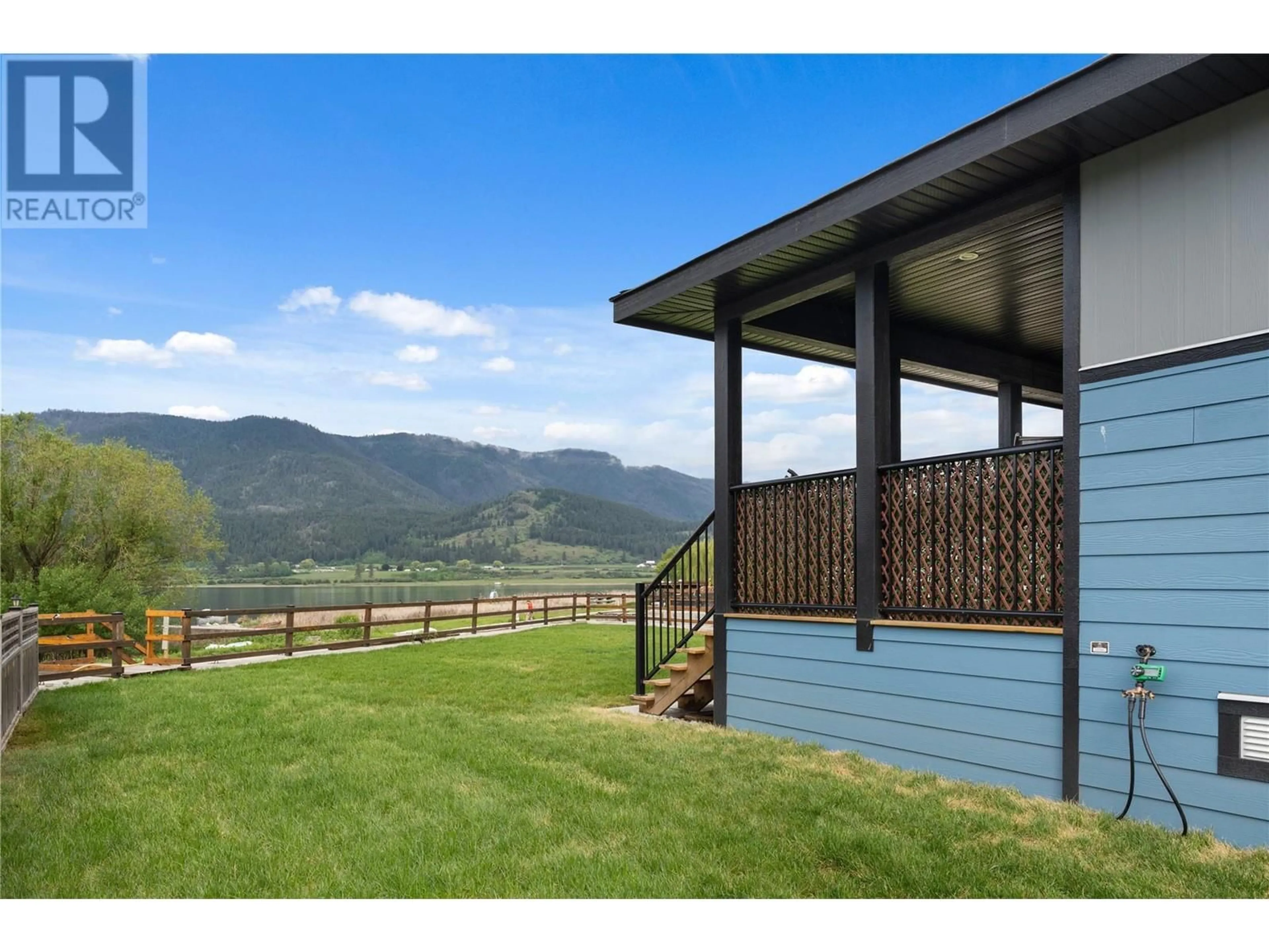 A pic from outside/outdoor area/front of a property/back of a property/a pic from drone, mountain view for 128 - 63 ANTOINE ROAD, Vernon British Columbia V1H2A3