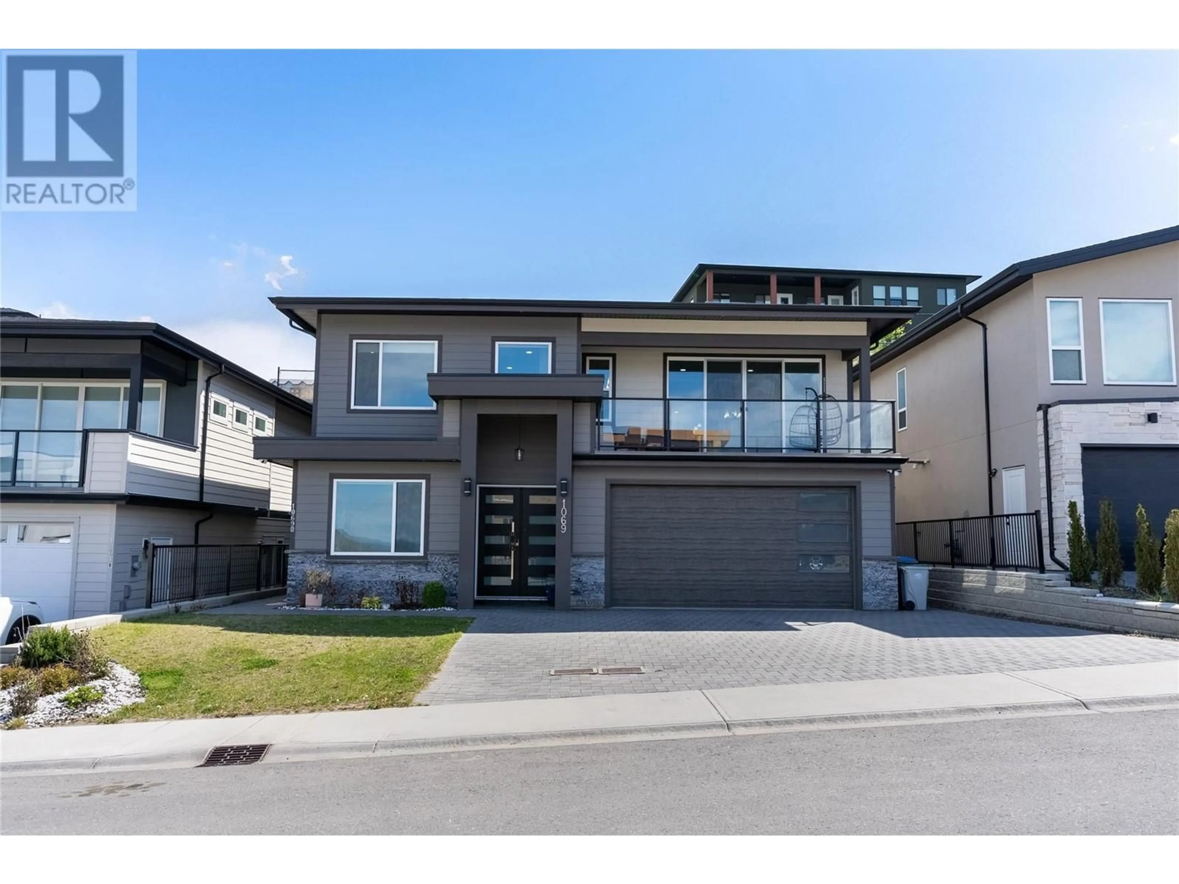 Home with brick exterior material, street for 1069 FORDEN PLACE, Kamloops British Columbia V2C0G6