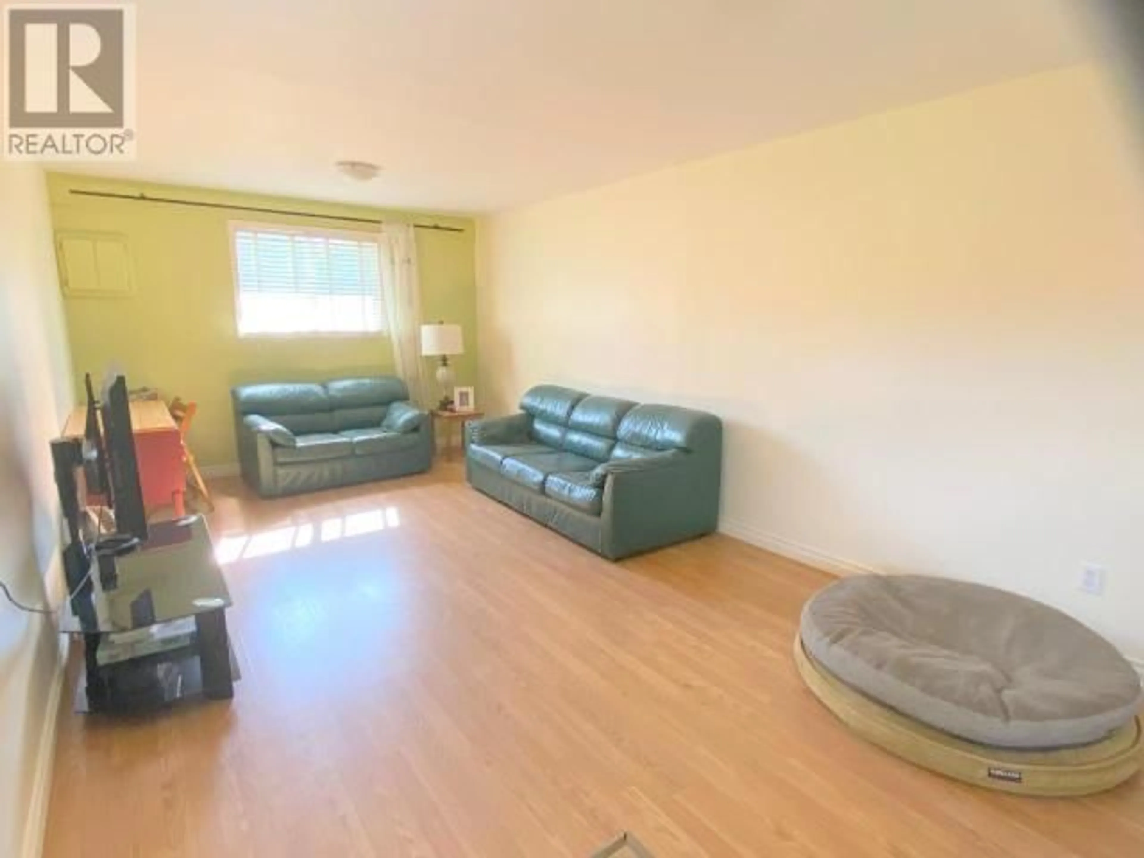 A pic of a room for 361 HELMCKEN STREET, Clearwater British Columbia V0E1N1