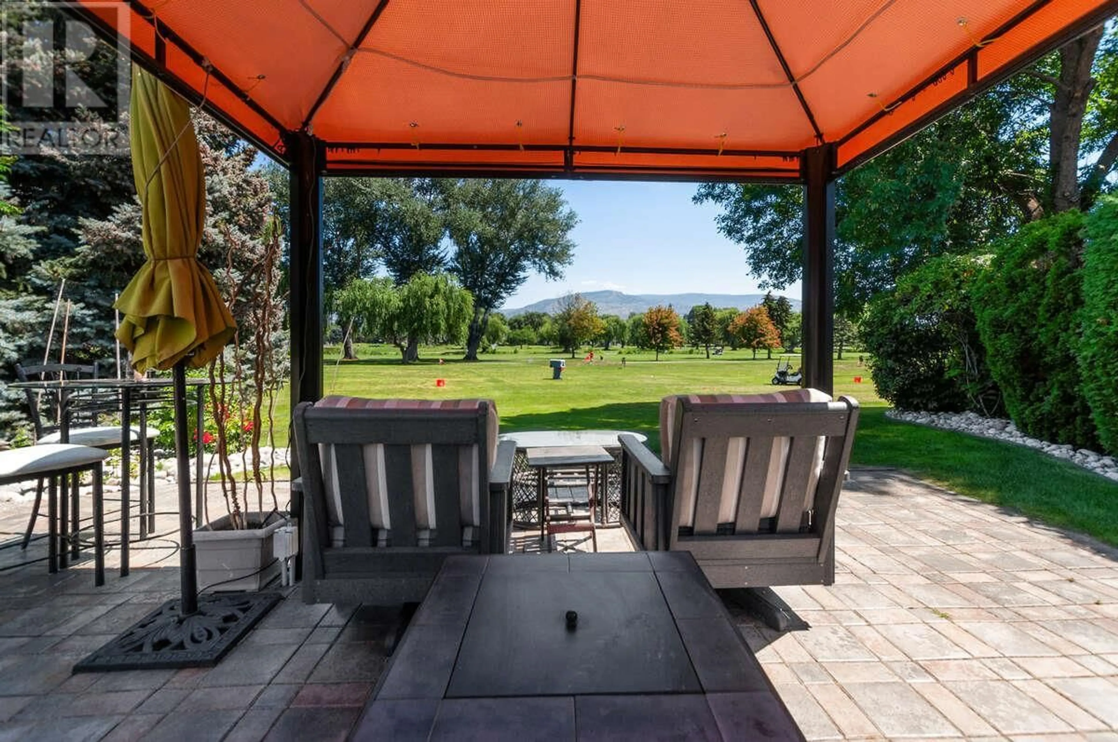 Patio, water/lake/river/ocean view for 127 - 801 COMOX STREET, Penticton British Columbia V2A8G5