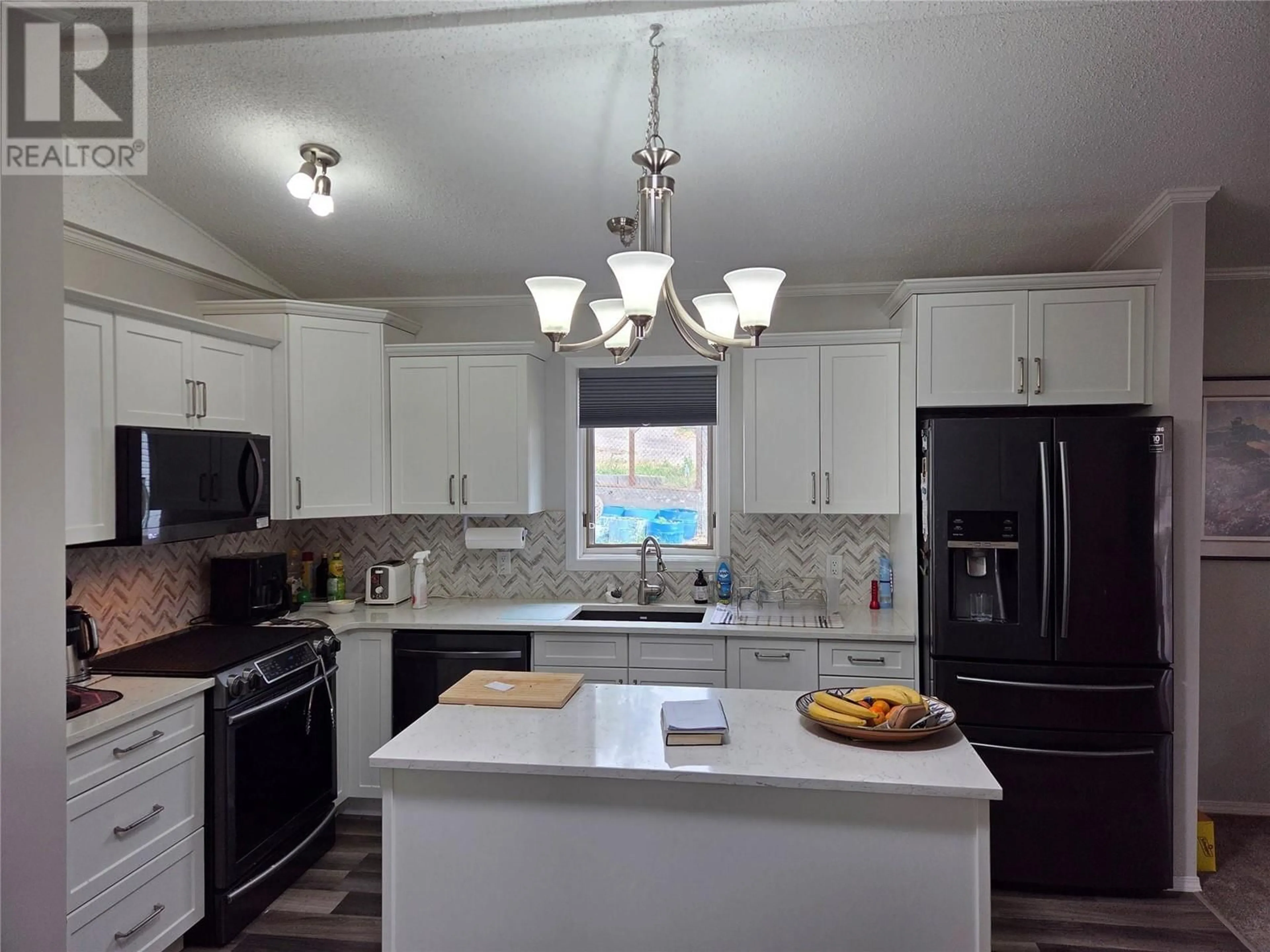 Open concept kitchen, unknown for 10 - 1770 HIGHWAY 3A OTHER, Keremeos British Columbia V0X1N6