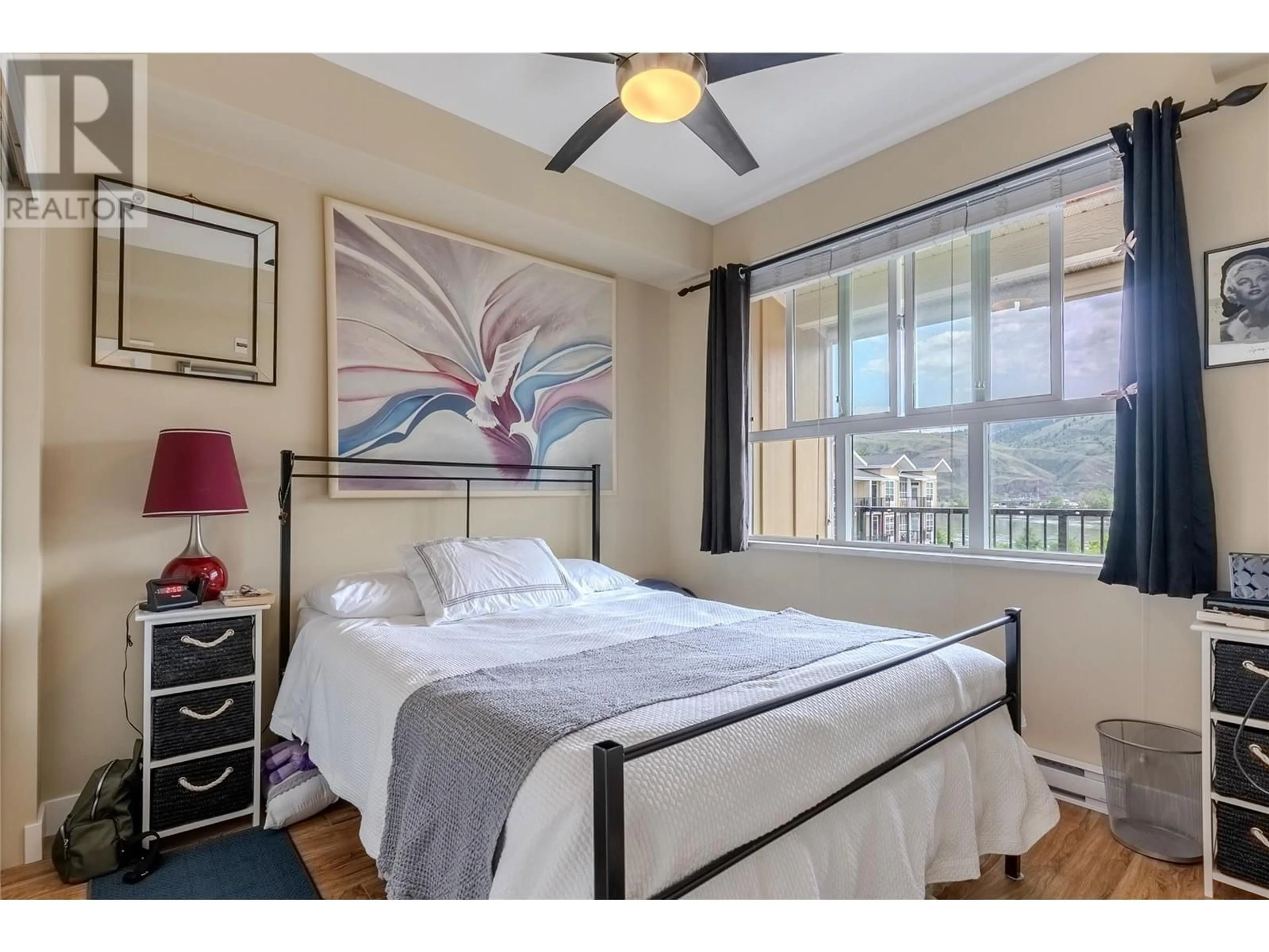 Bedroom with bed, unknown for 410 - 755 MAYFAIR STREET, Kamloops British Columbia V2B5L7