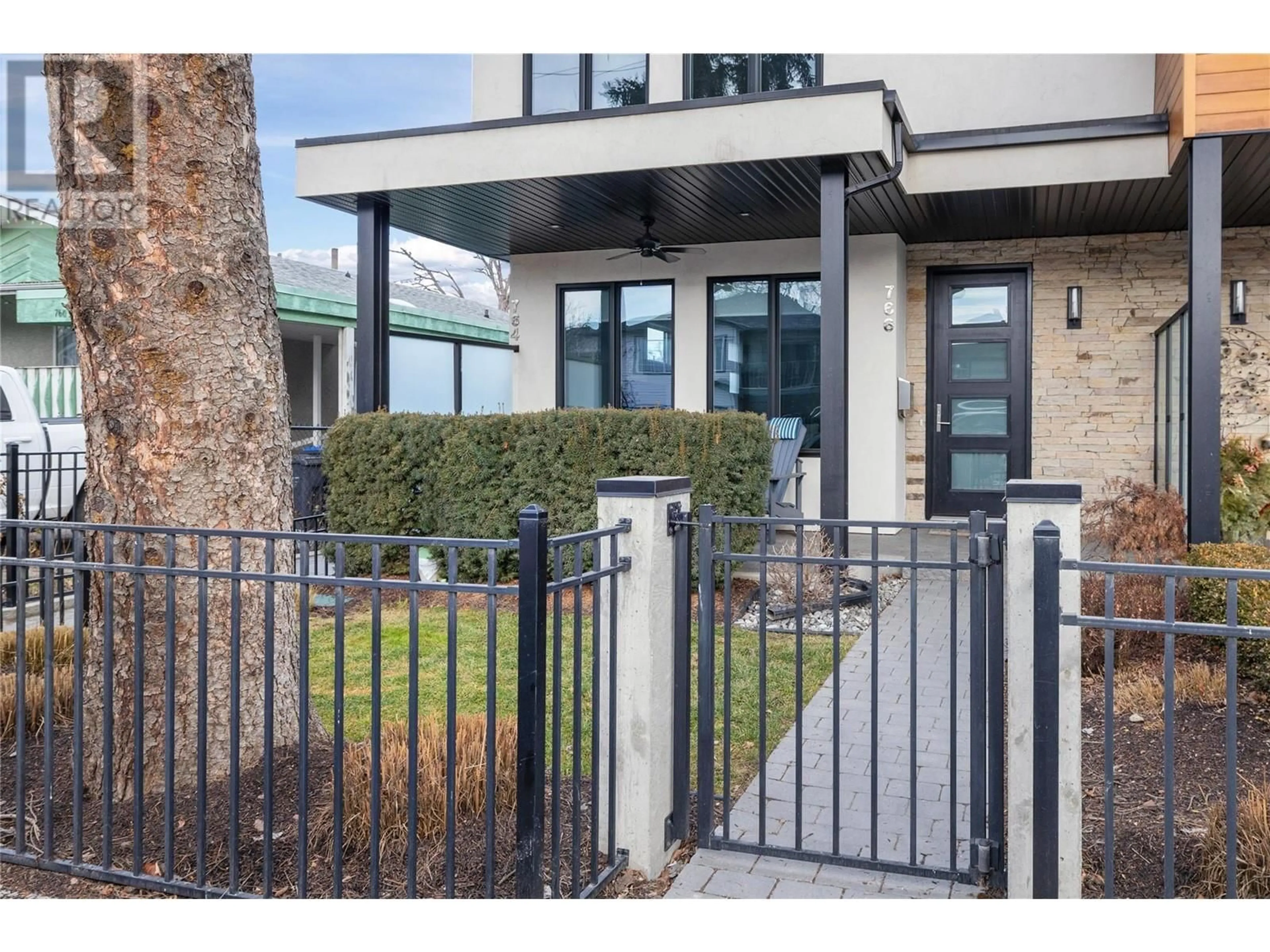 Unknown for 766 CADDER AVENUE, Kelowna British Columbia V1Y5N6
