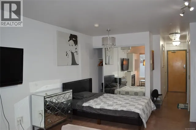 208 - 932 JOHNSON STREET, Victoria 3