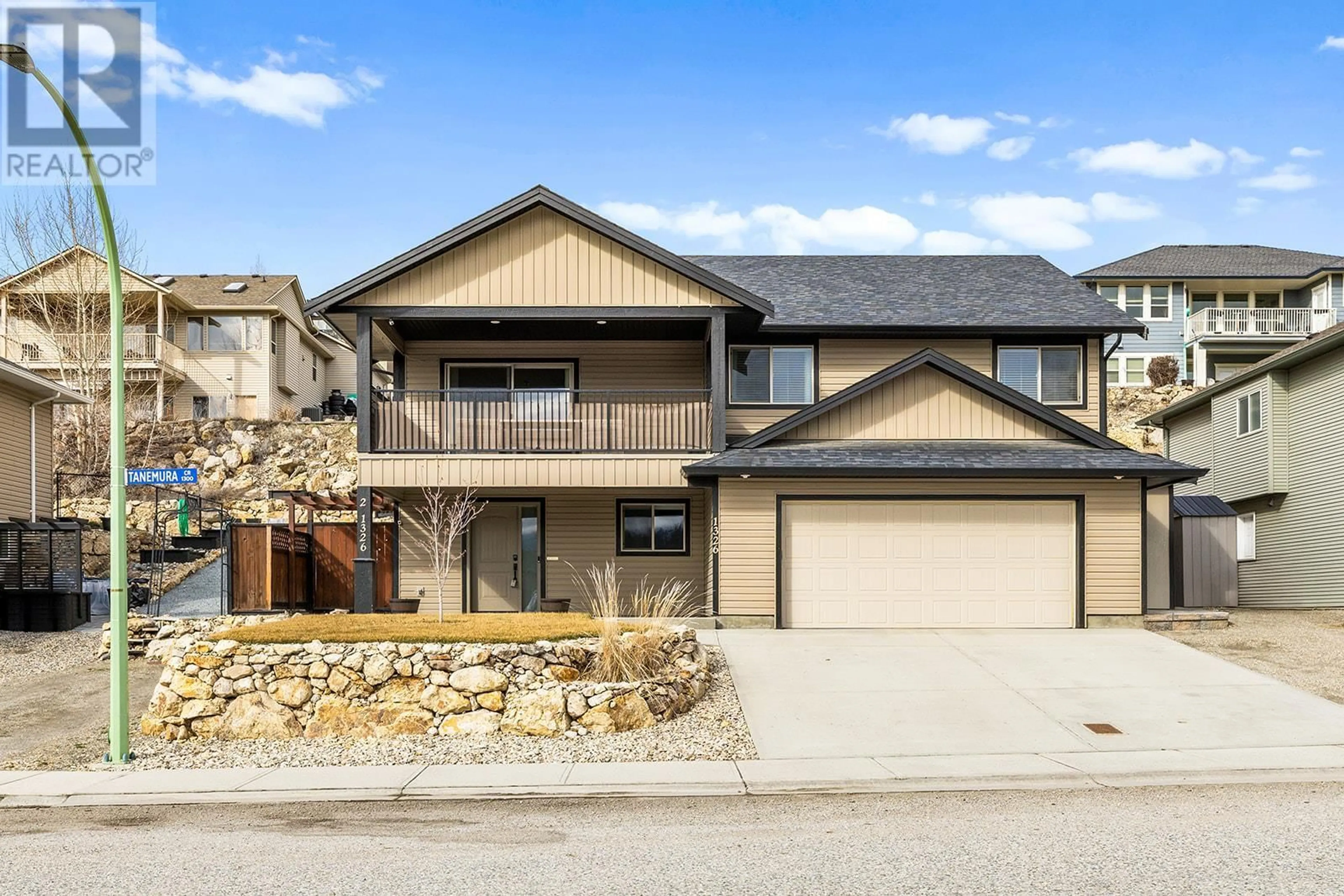 Home with vinyl exterior material, street for 1326 TANEMURA CRESCENT, Kelowna British Columbia V1P1R5