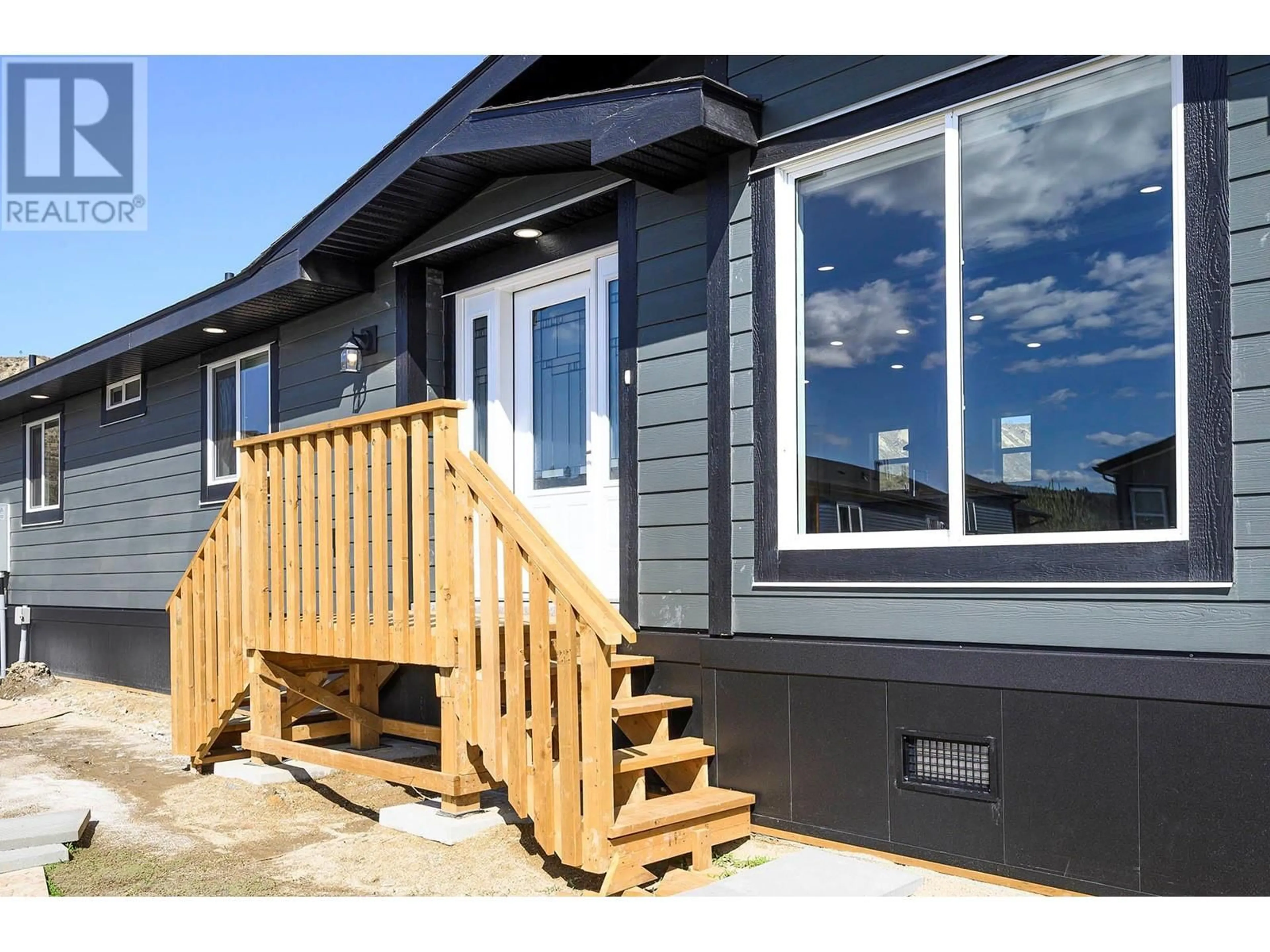 Home with vinyl exterior material, unknown for 153 - 5005 RIVER ROAD, Pritchard British Columbia V0E2P0