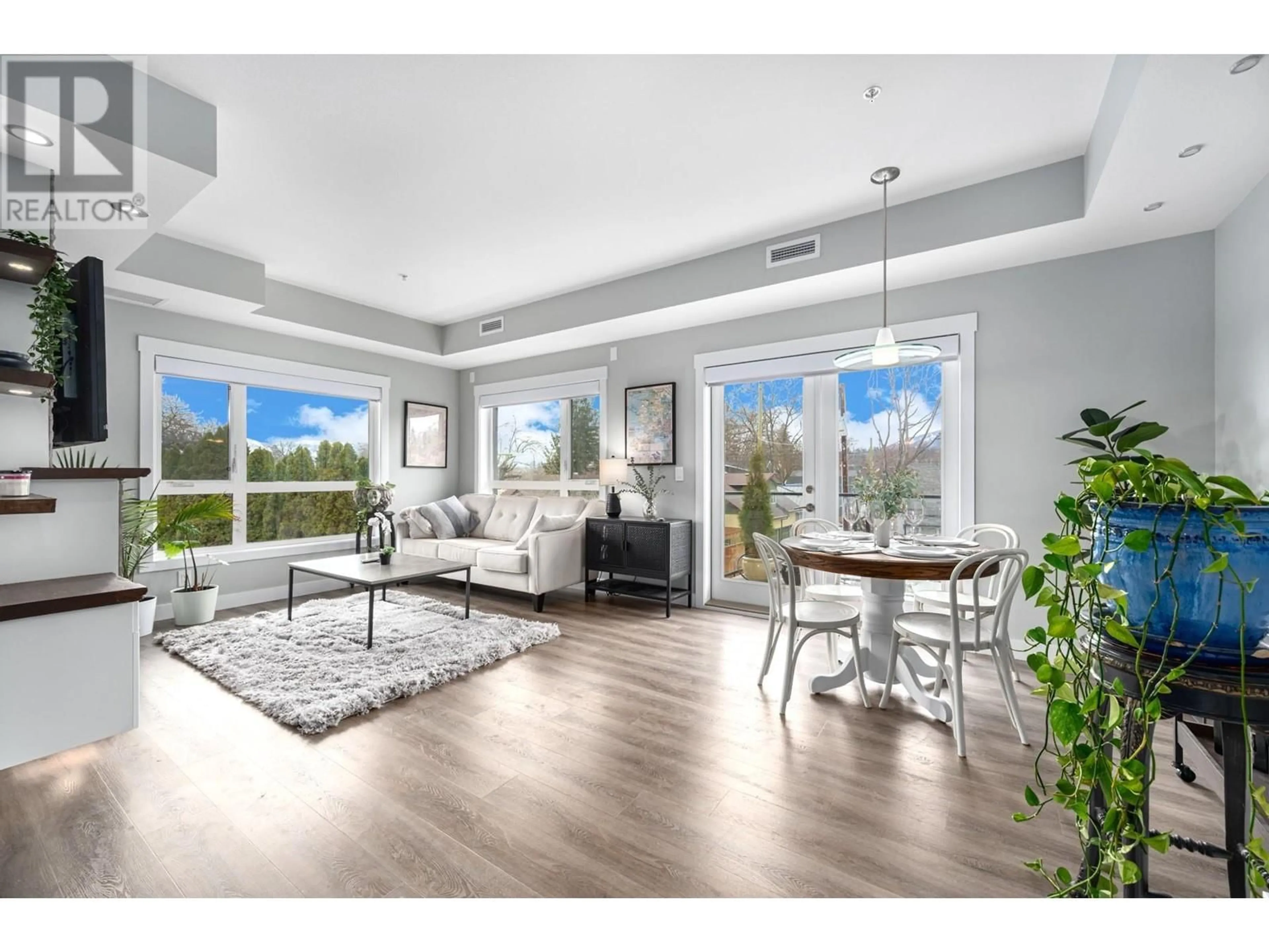Living room with furniture, unknown for 201 - 1883 WATER STREET, Kelowna British Columbia V1Y1K4