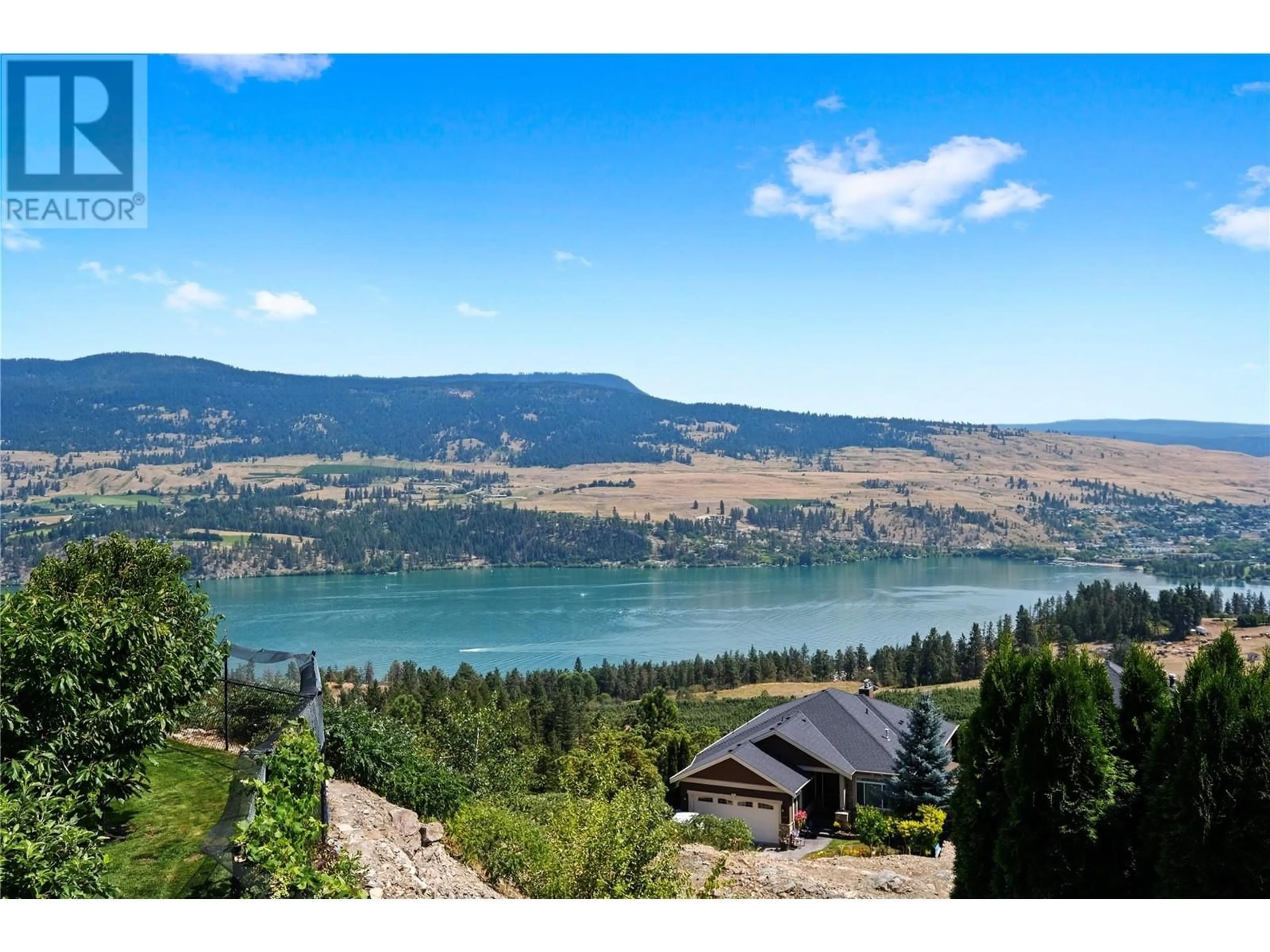 A pic from outside/outdoor area/front of a property/back of a property/a pic from drone, water/lake/river/ocean view for 2602 LAKE BREEZE COURT, Lake Country British Columbia V4V2N1