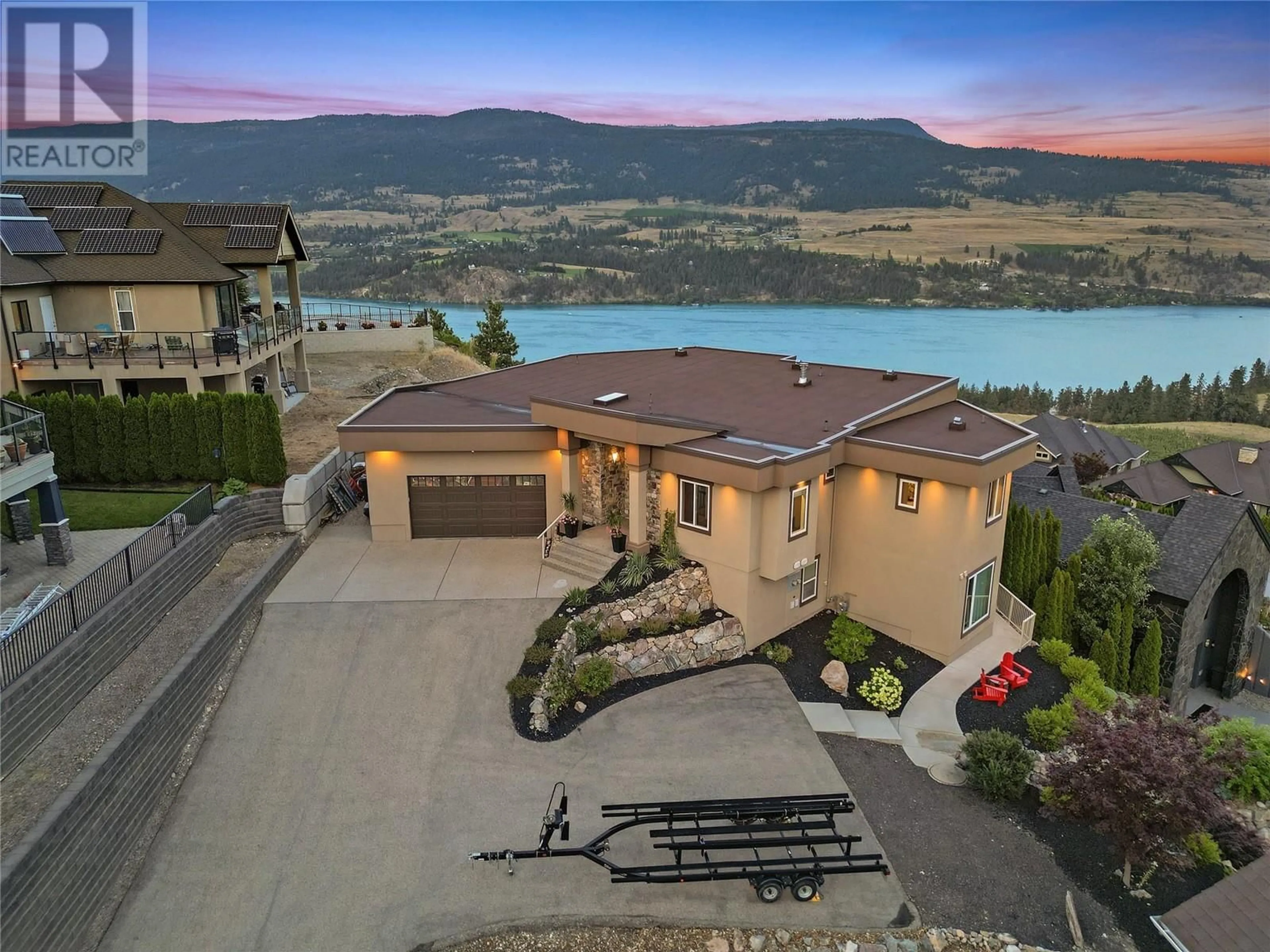 A pic from outside/outdoor area/front of a property/back of a property/a pic from drone, water/lake/river/ocean view for 2602 LAKE BREEZE COURT, Lake Country British Columbia V4V2N1