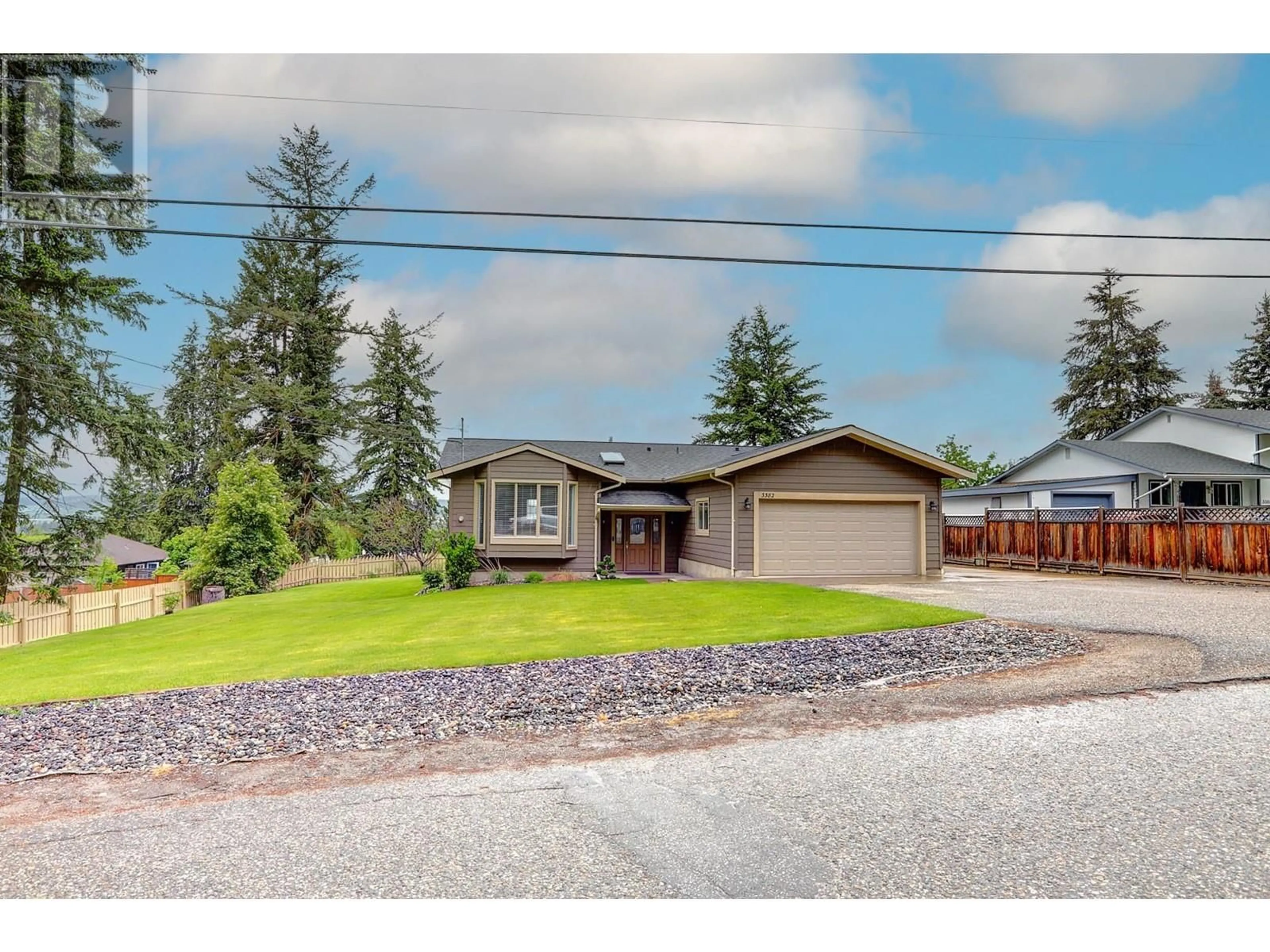 A pic from outside/outdoor area/front of a property/back of a property/a pic from drone, street for 3382 LOCKHART DRIVE, Armstrong British Columbia V0E1B8