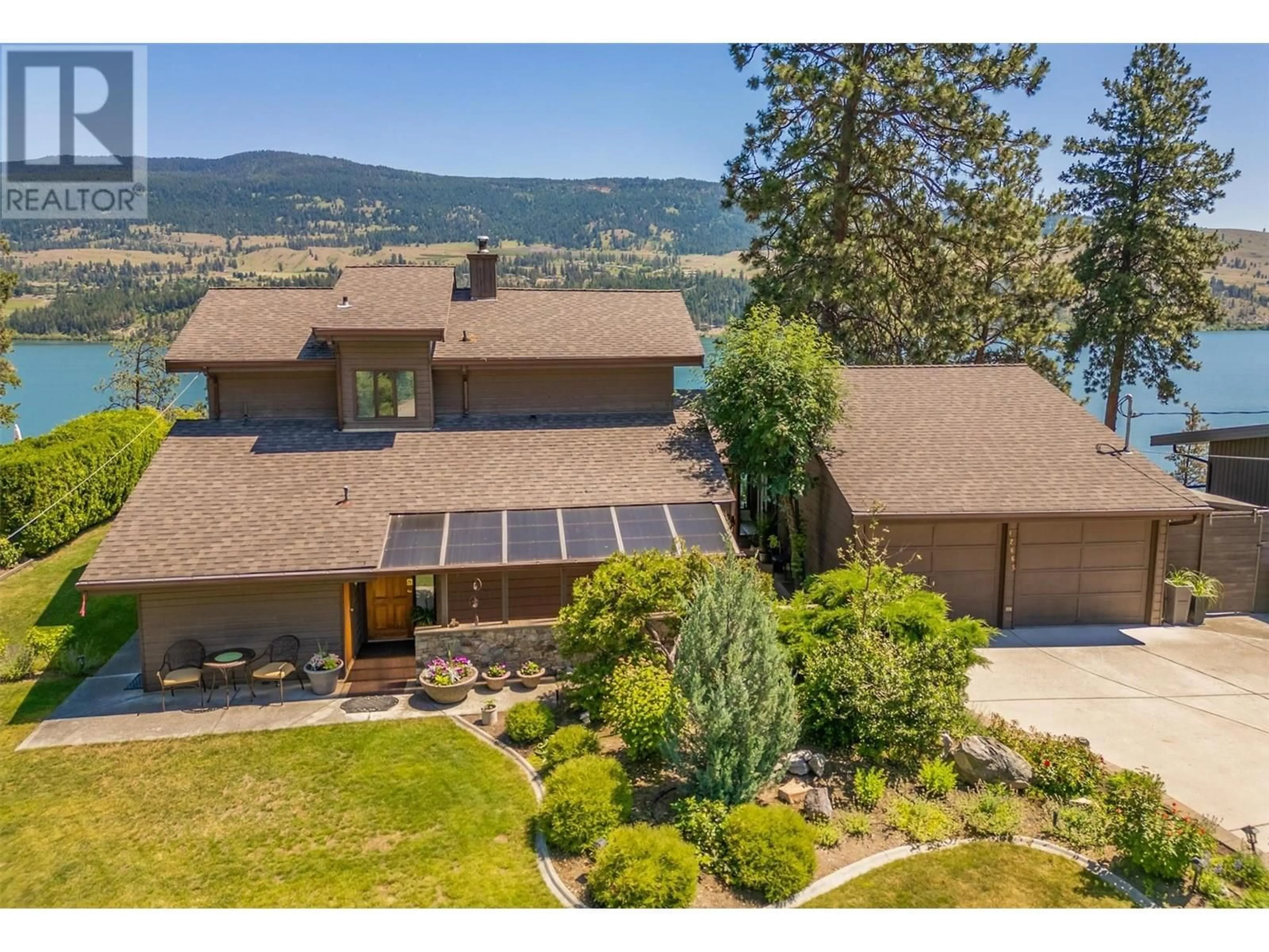 A pic from outside/outdoor area/front of a property/back of a property/a pic from drone, water/lake/river/ocean view for 12665 PONDEROSA DRIVE, Lake Country British Columbia V4V2G9