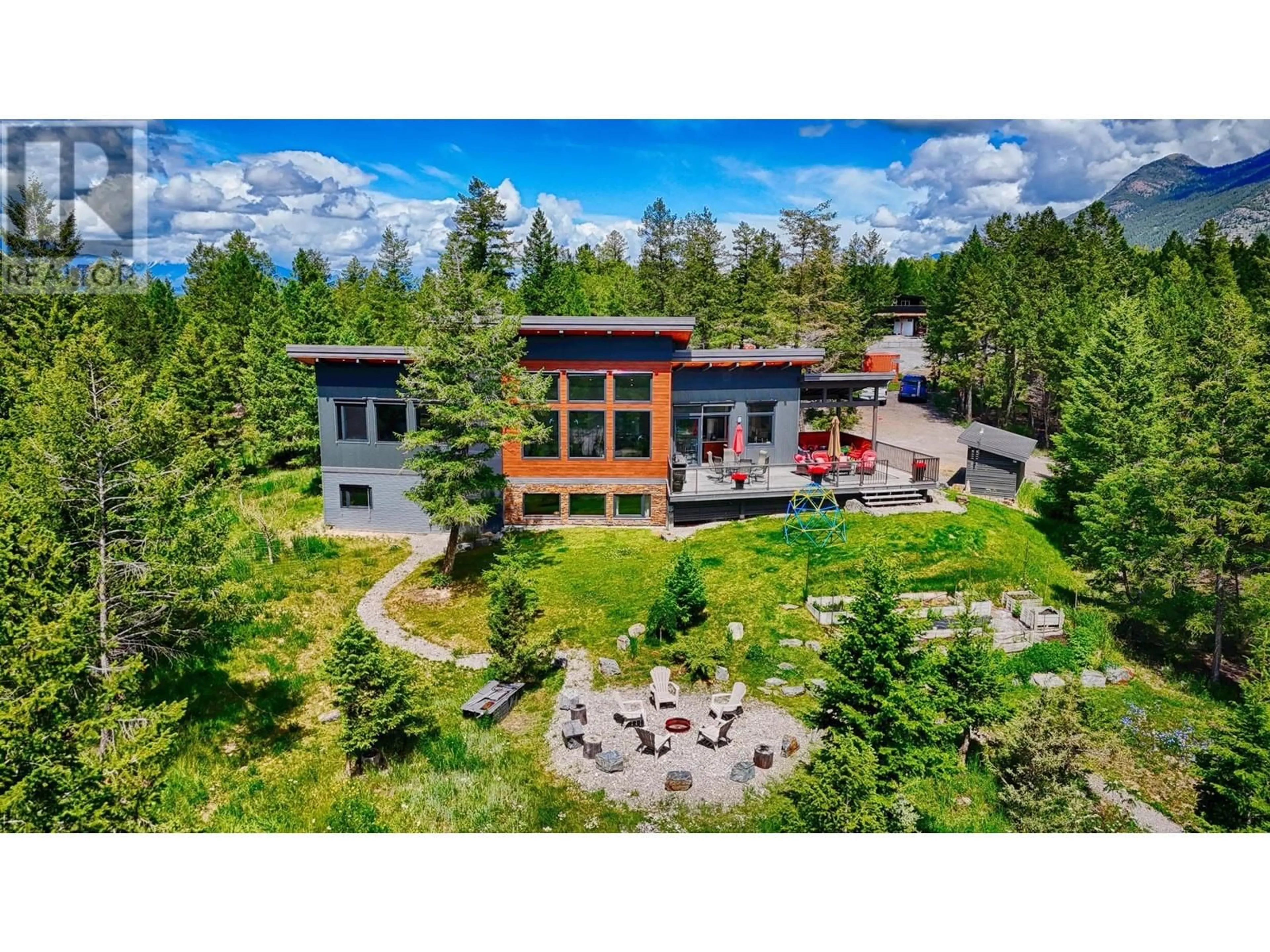 A pic from outside/outdoor area/front of a property/back of a property/a pic from drone, unknown for 2160 KOOTENAY 3 ROAD, Windermere British Columbia V0B2L1