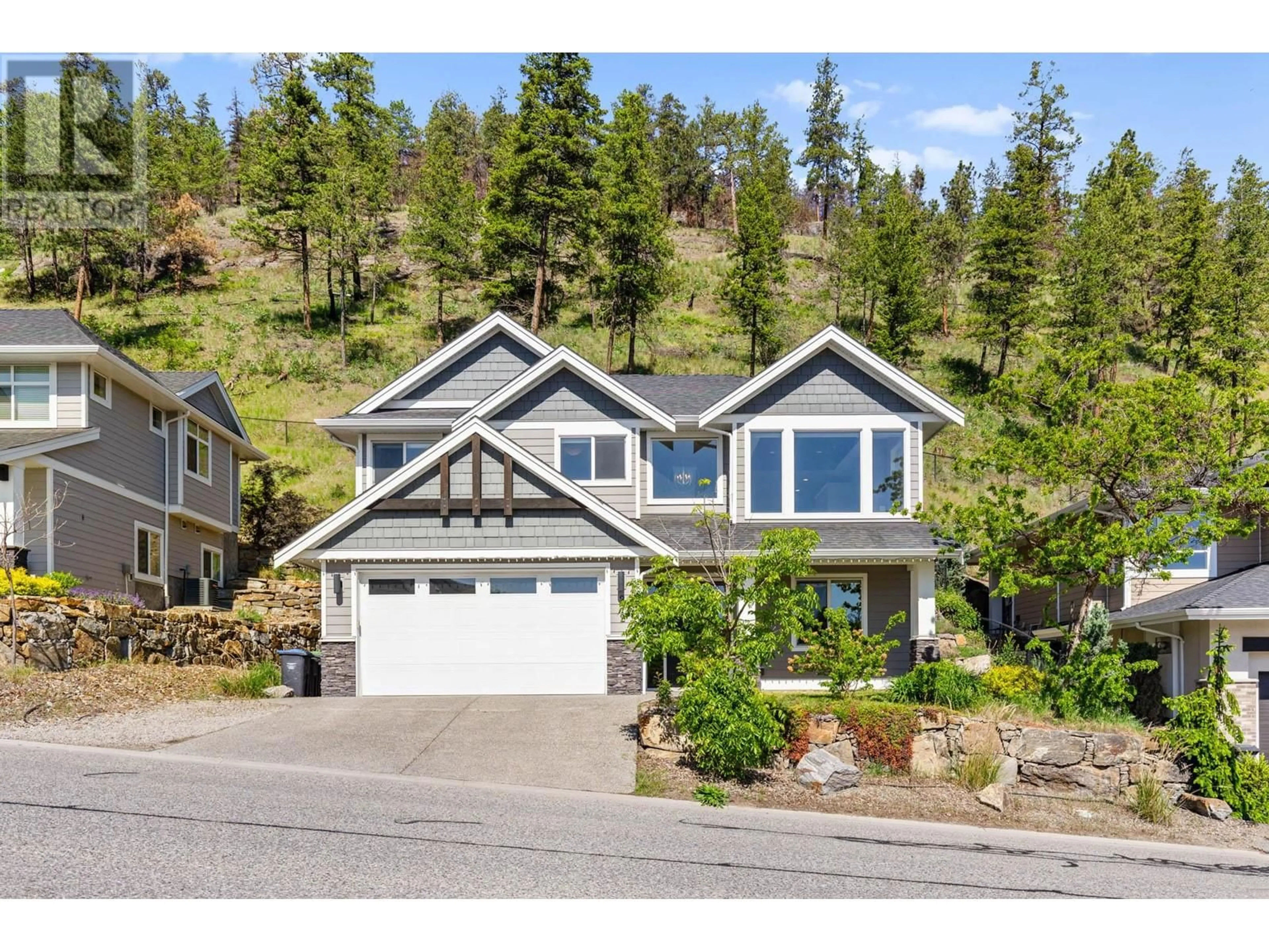 Home with vinyl exterior material, mountain view for 272 UPPER CANYON DRIVE NORTH, Kelowna British Columbia V1V3C7